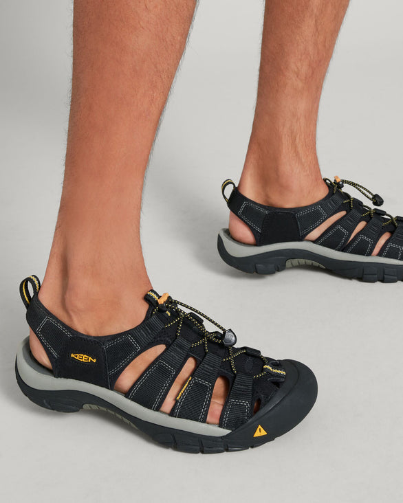Men's Keen Newport H2 Sandals Black – Kathmandu NZ - Main Image