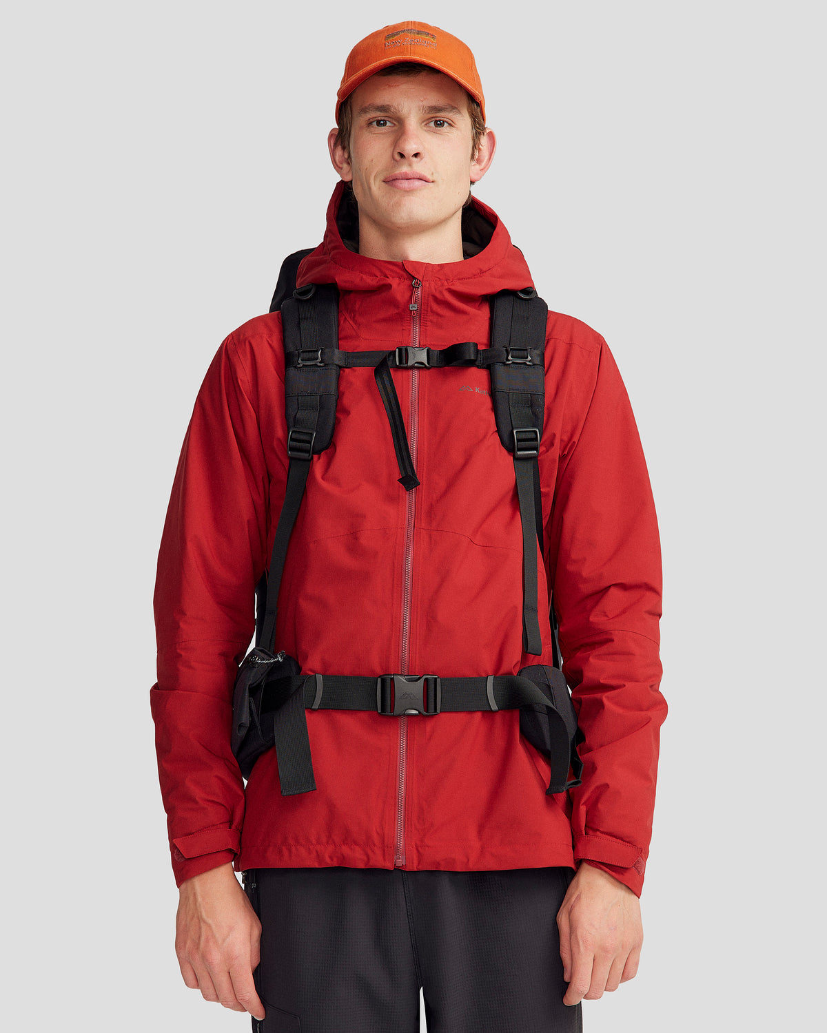Interloper Pack - 65L - Black Stingray – Kathmandu NZ