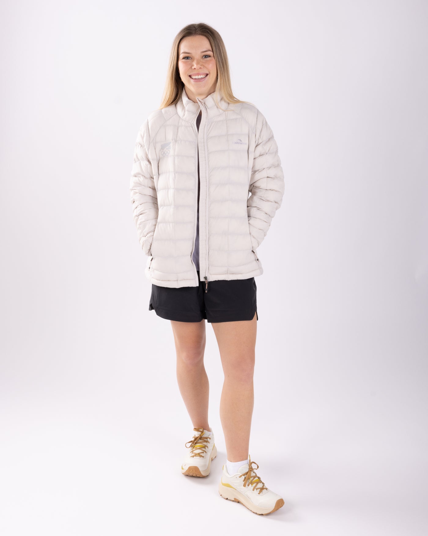 B2306_OZ8_NZOC_Range_Wmns_Heli_Insulated_Jacket_NZ_Team_Shroom_a_1756683834000