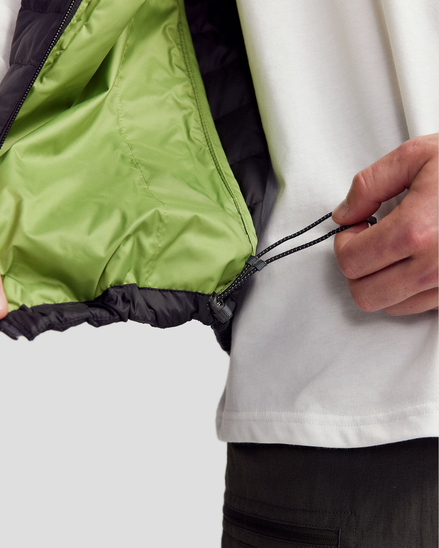 a0668_902_heli_mens_down_puffer_vest_v3_f_1750652268000