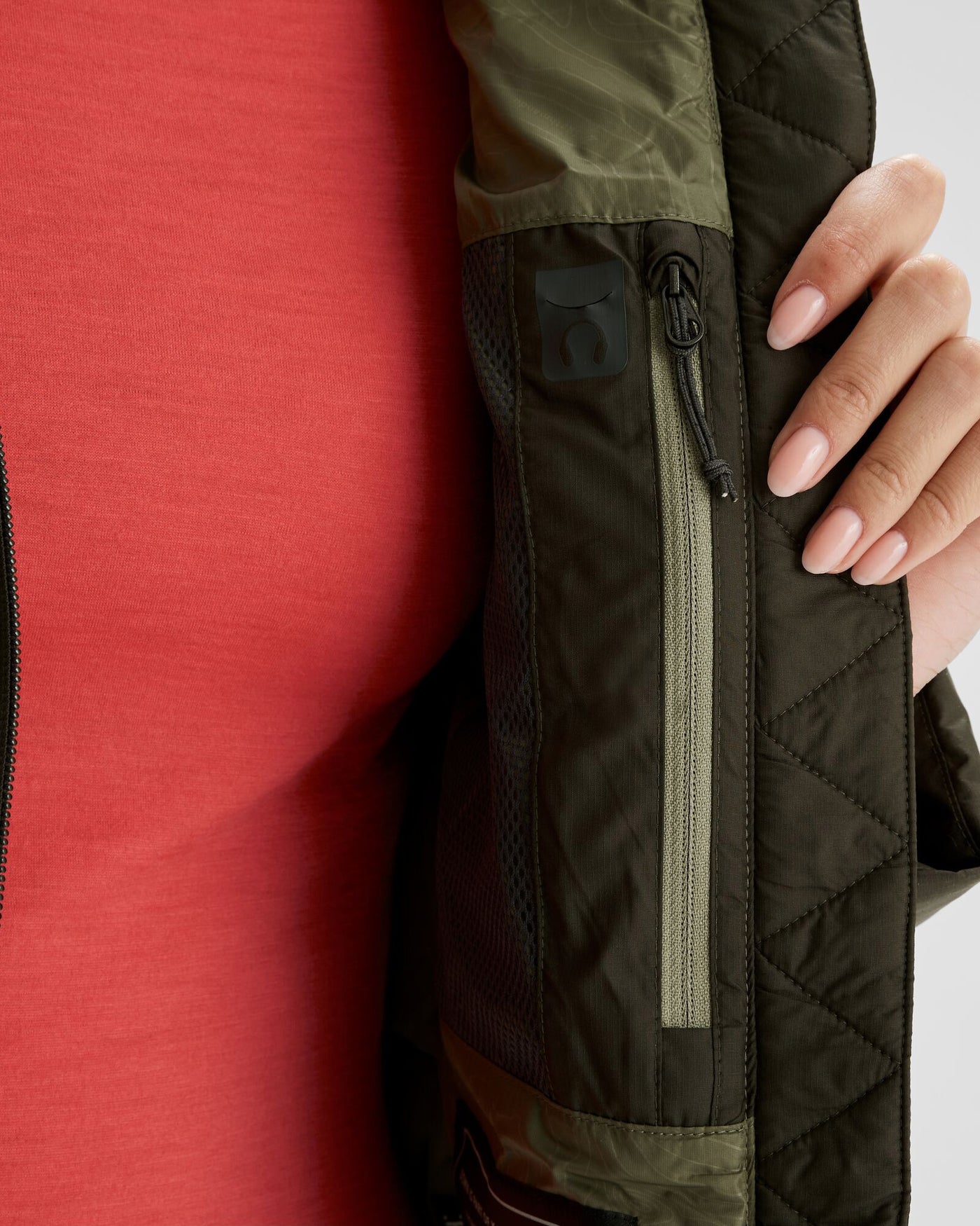 a0958_o9p_epiq_womens_down_puffer_jacket_v3_h_1743634863000