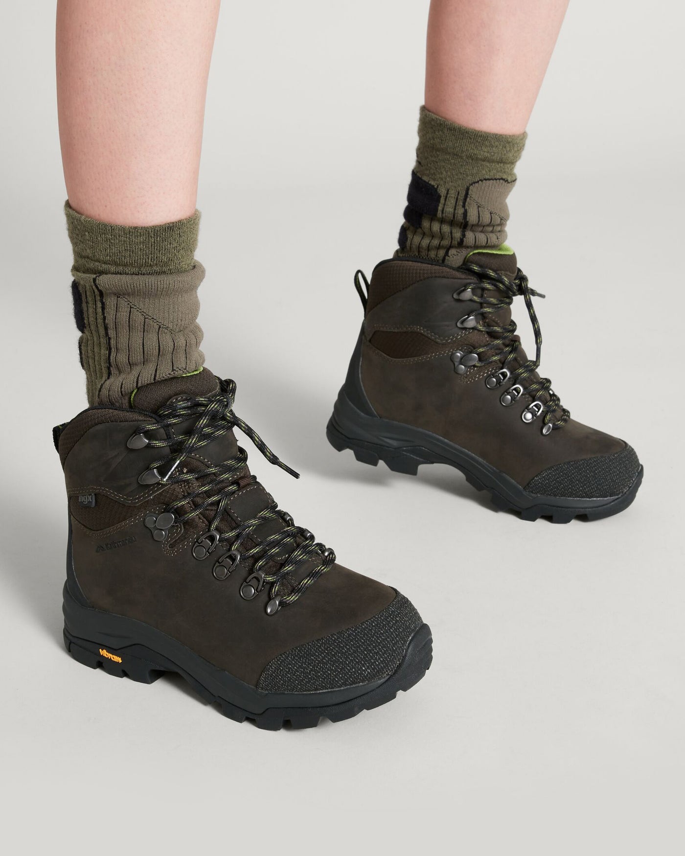 a1115_nsl_tiber_ngx_boots_womens_v2_gr_d_1743634680000