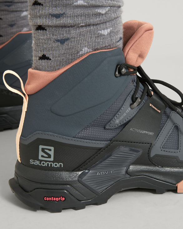 Women's Salomon X Ultra GORE-TEX Mid Hiking Boots Ebony/Mocha