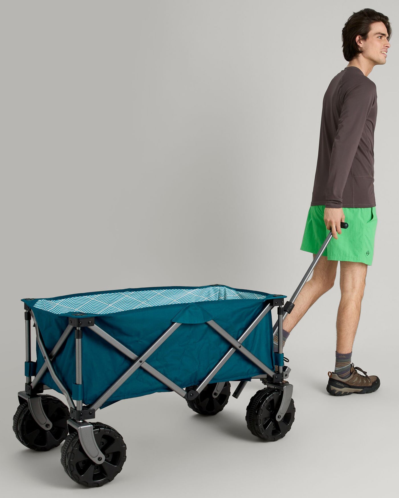 a1416_oha_retreat_trolley_blue_b_1743630175000