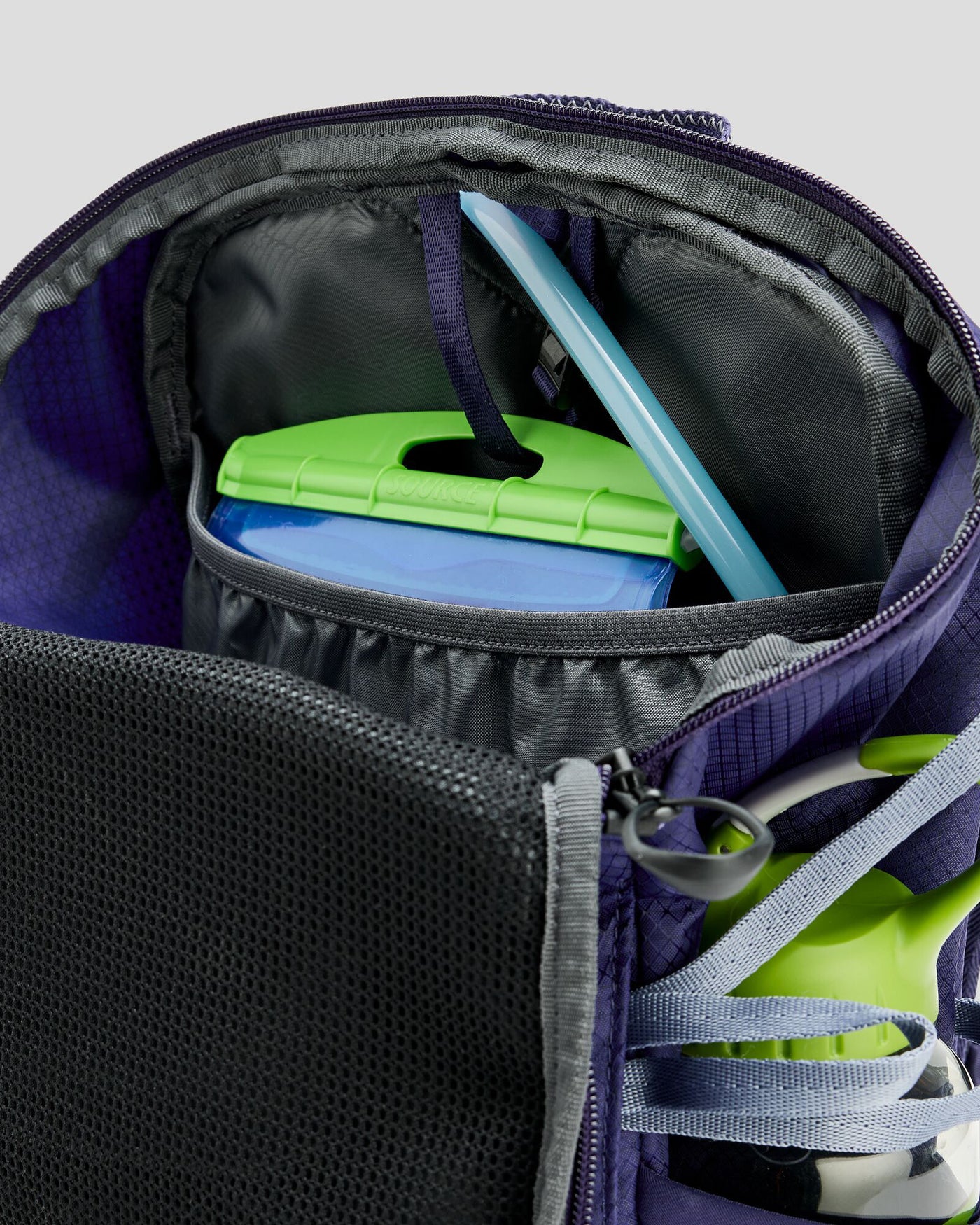 a1466_ofc_valorous_womens_pack_20l_f_1743631474000