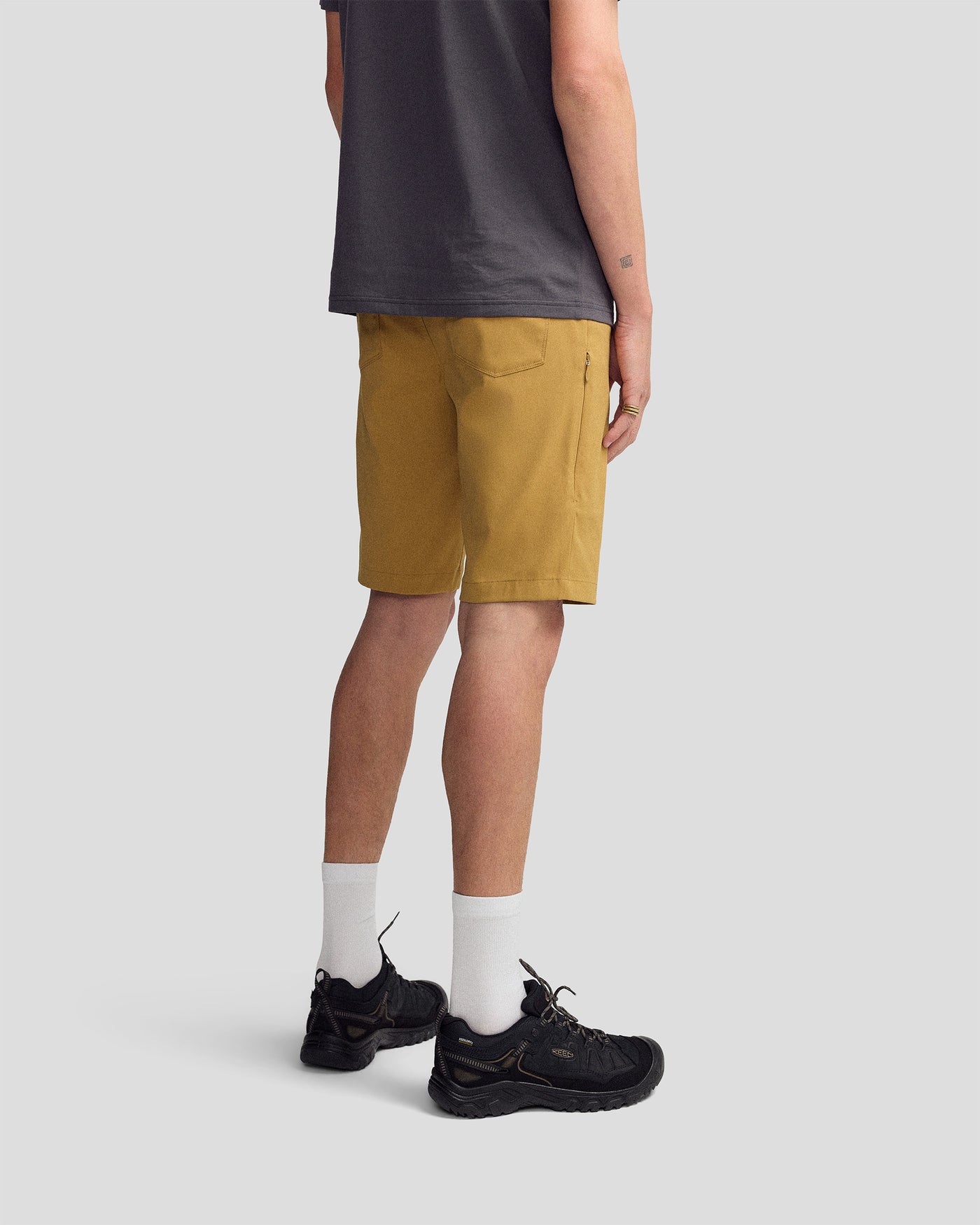 a1707_nza_flight_mens_shorts_v2_b_2000x2500_9ccac2e_1760306487000