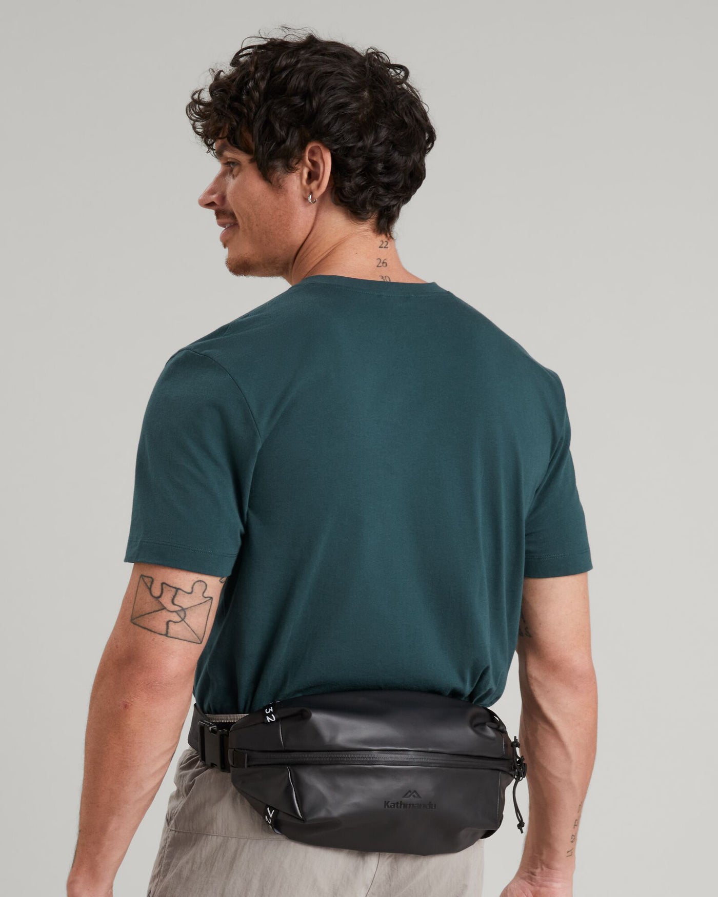 b0267_o4w_amphi_cross_body_e_1743629982000