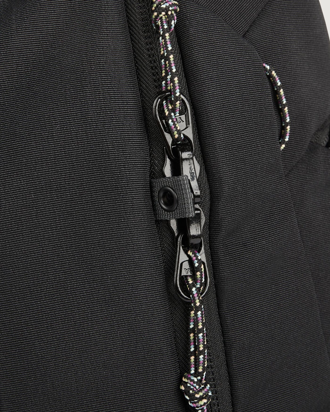 b0291_o4w_hybrid_trolley_v3_32l_b_k_1743631230000