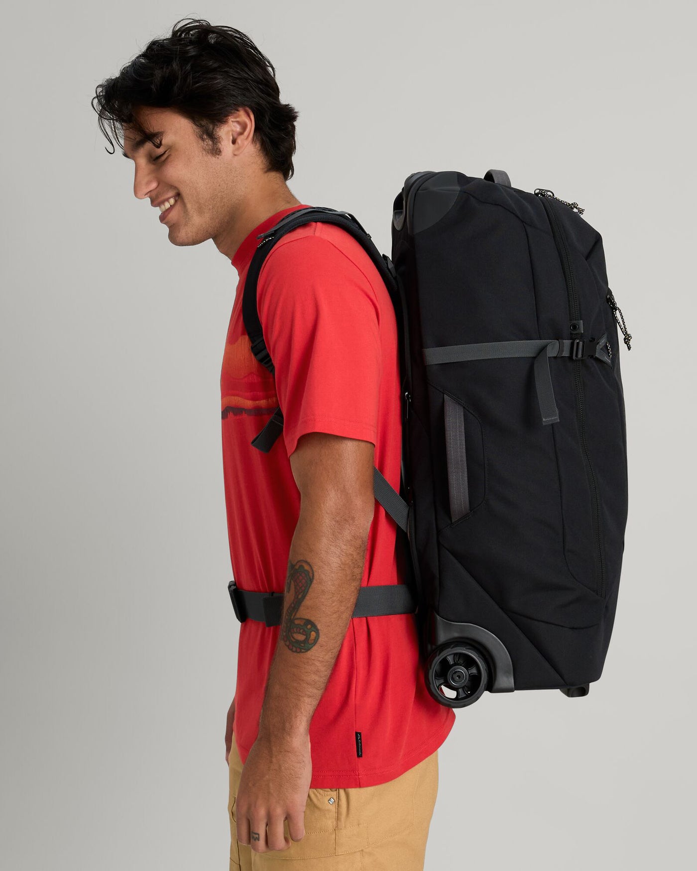 b0292_o4w_hybrid_trolley_v5_50l_b_d_1743630334000