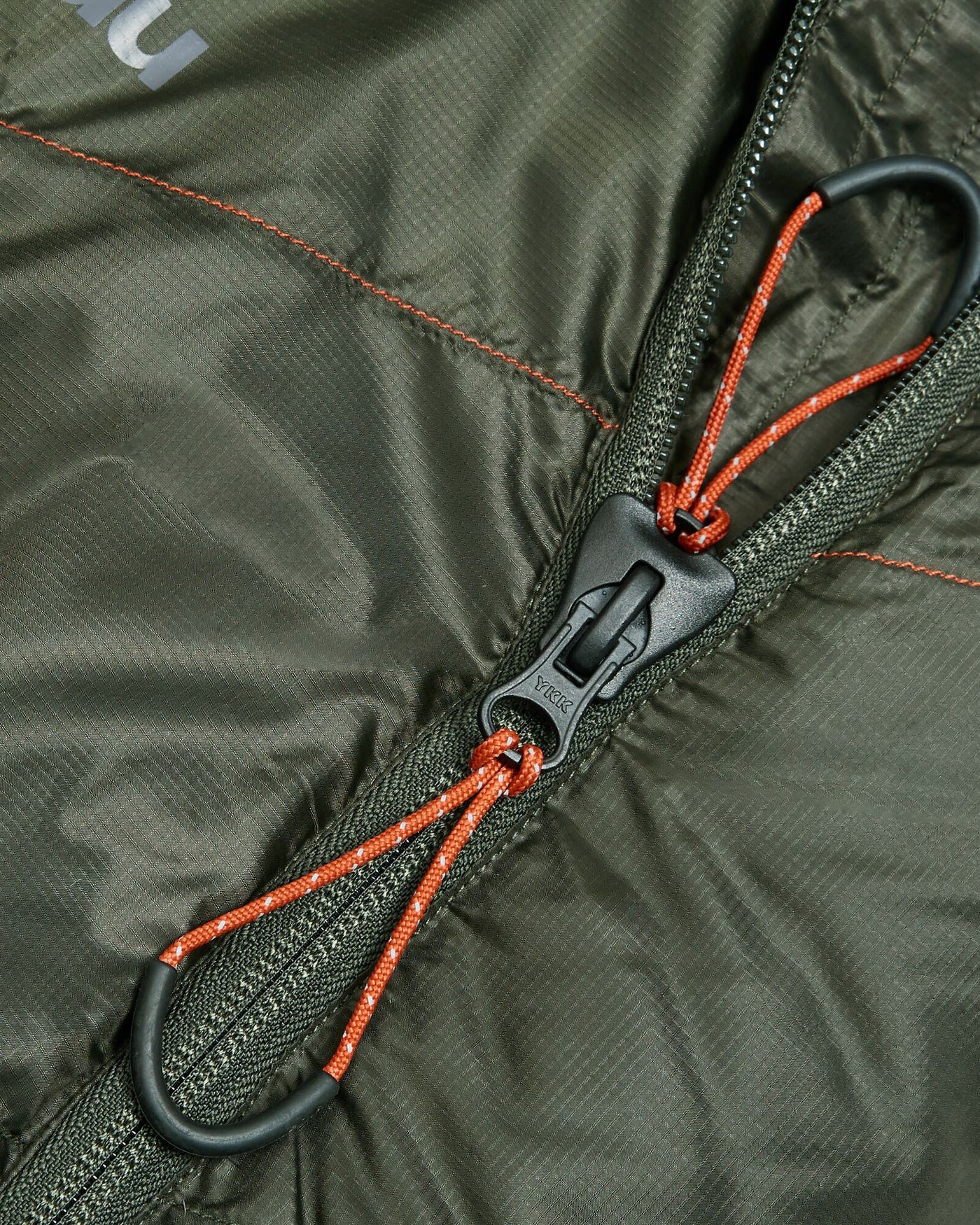 b0418_586_zenter_12_s_bag_re_k_1743631182000