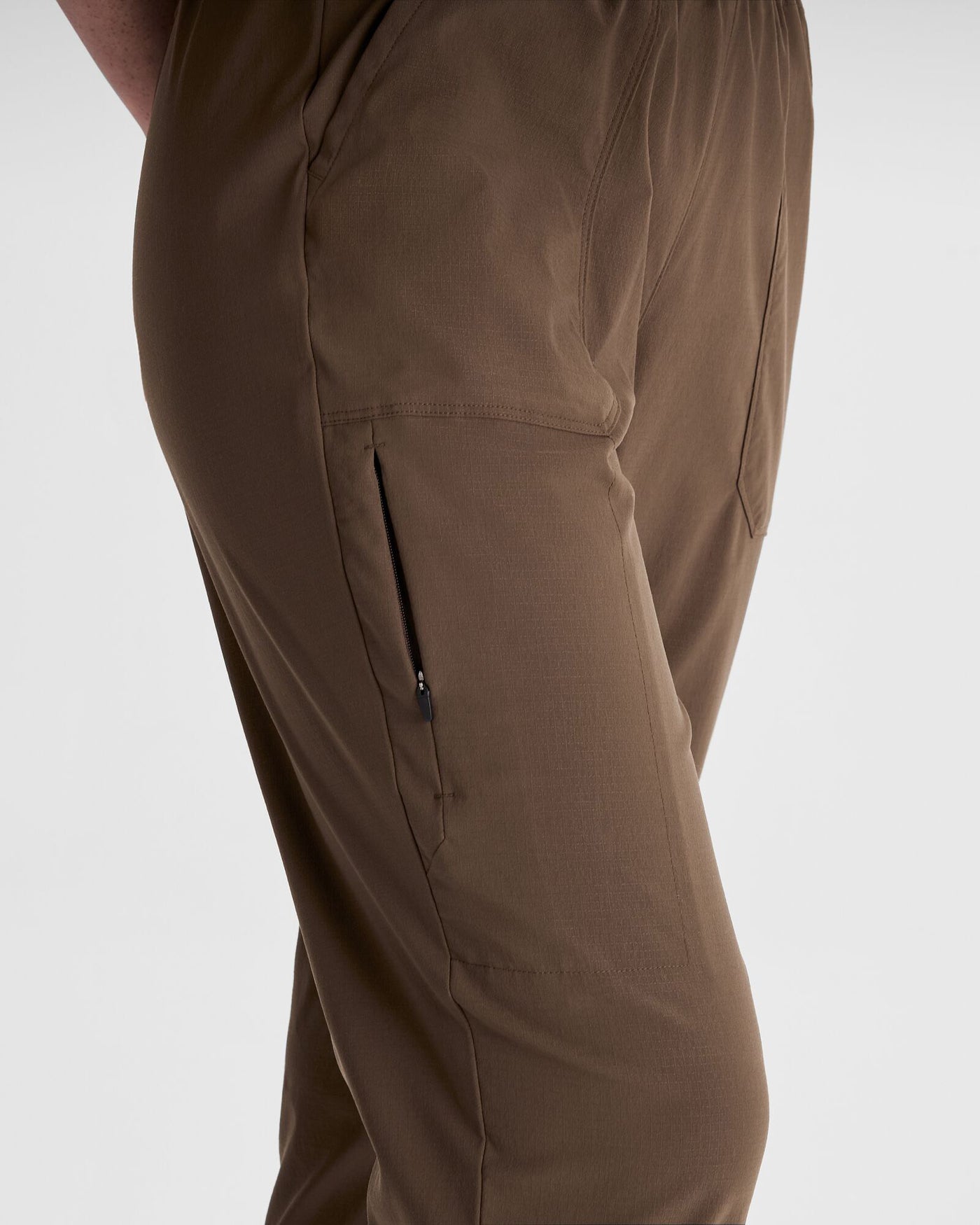 b0498_o4p_miro_womens_tapered_pants_e_1743633615000