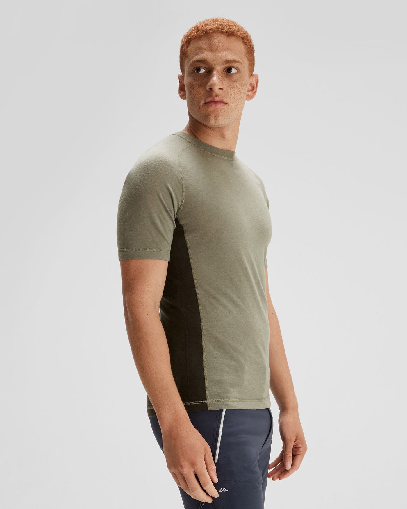 b0541_o9p_k_merino_125_mens_baselayer_short_sleeve_tee_c_1743633516000