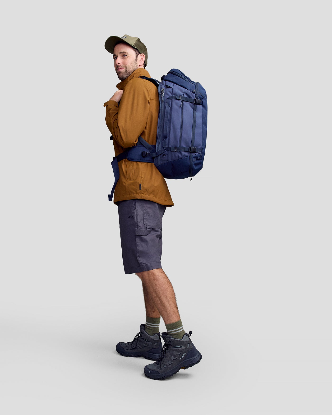 b0610_otv_litehaul_carry_on_38l_v3_blue_m_c_1600x2000_2a2e340_1756934452000
