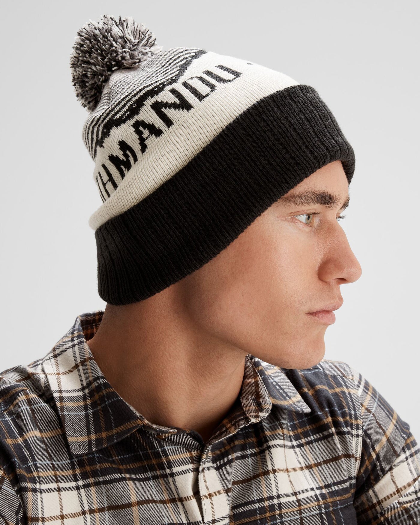 b0618_nzh_mtn_skies_pompom_beanie_c_1743633378000