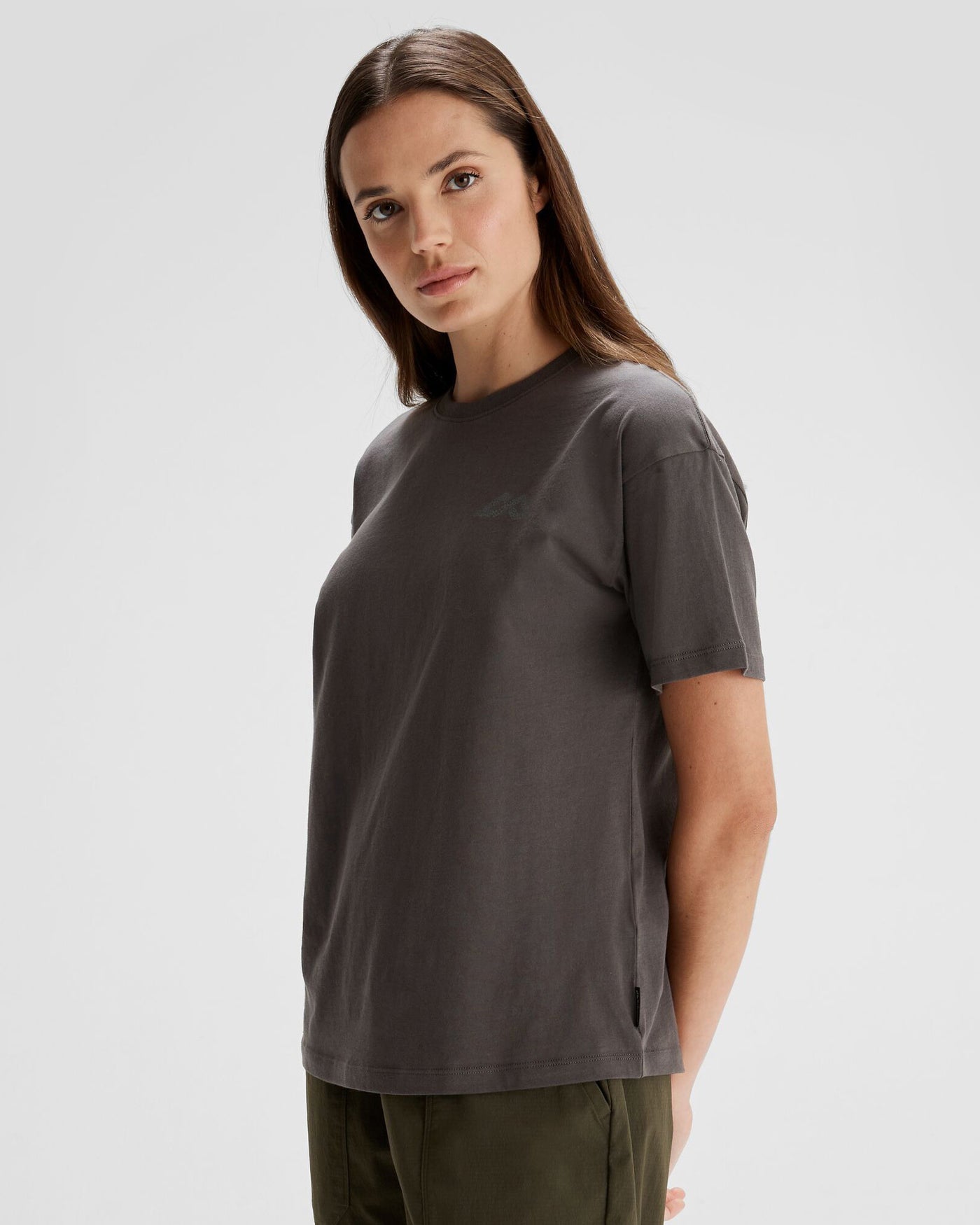 b0631_off_simon_beck_womens_organic_cotton_short_sleeve_te_c_1743633317000