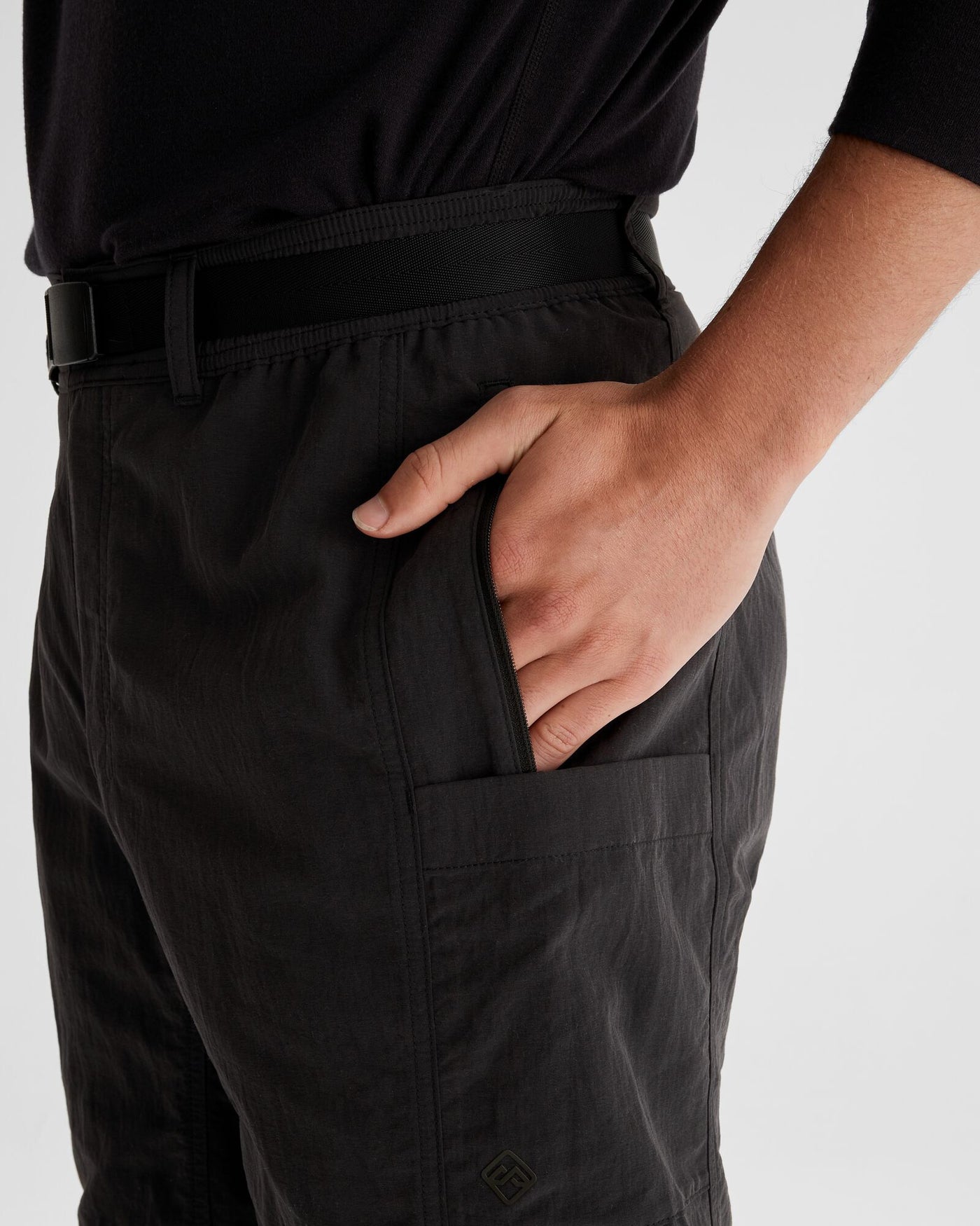 b0640_902_evry_day_mens_convertible_pants_h_1743633301000