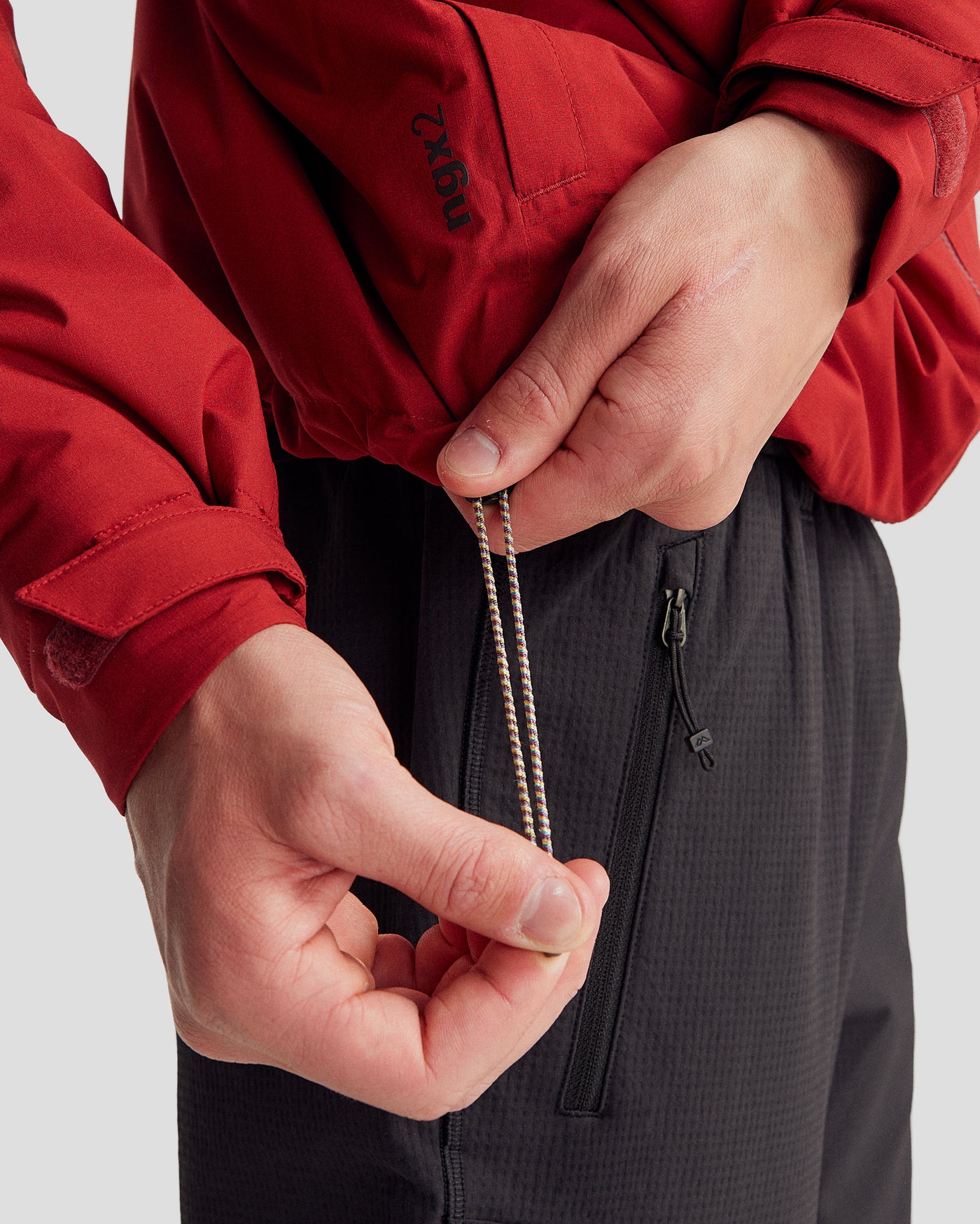 b0649_old_trailhead_2l_mens_novaloft_rain_jacket_red_m_e_1745458723000