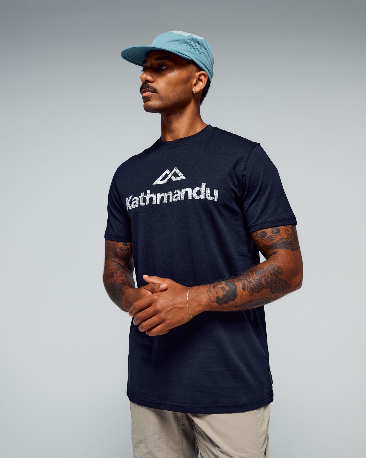 b0695_o4w_mens_logo_organic_cotton_tshirt_a_1768348931000