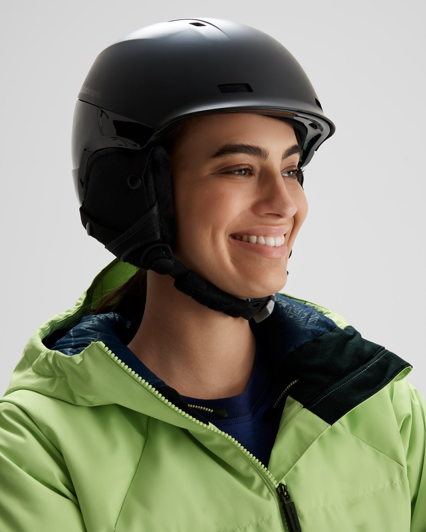 b0700_o4w_pwdr_days_snow_helmet_adults_h_1743731788000