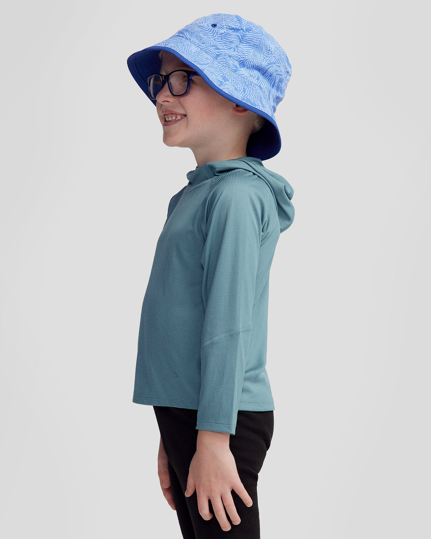 b0747_or3_sun_stopper_lt_kids_long_sleeve_hooded_top_blue_m_c_1428x1785_383a098_1756934356000
