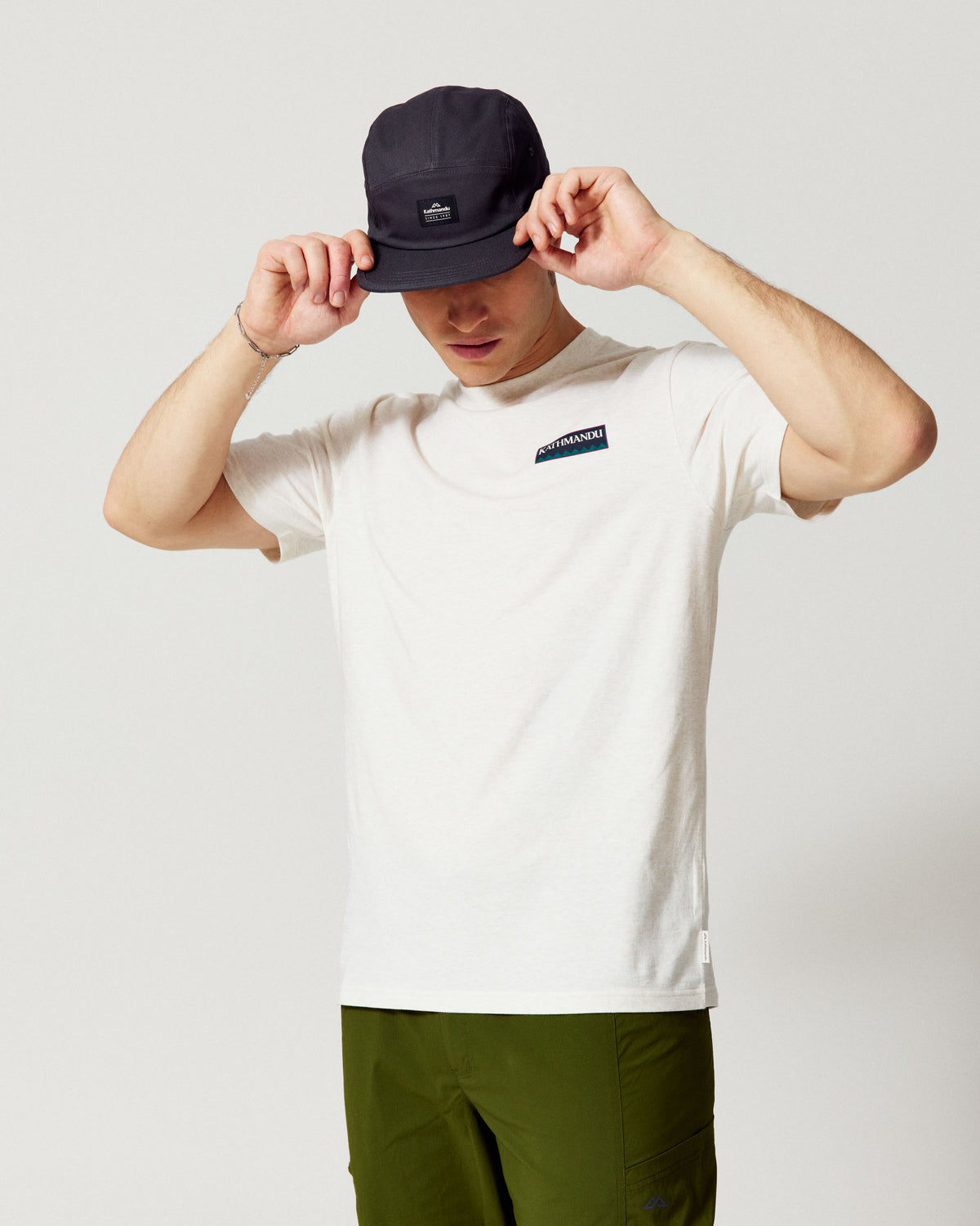 b0752_p33_heritage_logo_mens_organic_cotton_short_sleeve_tee_b_1789084215000