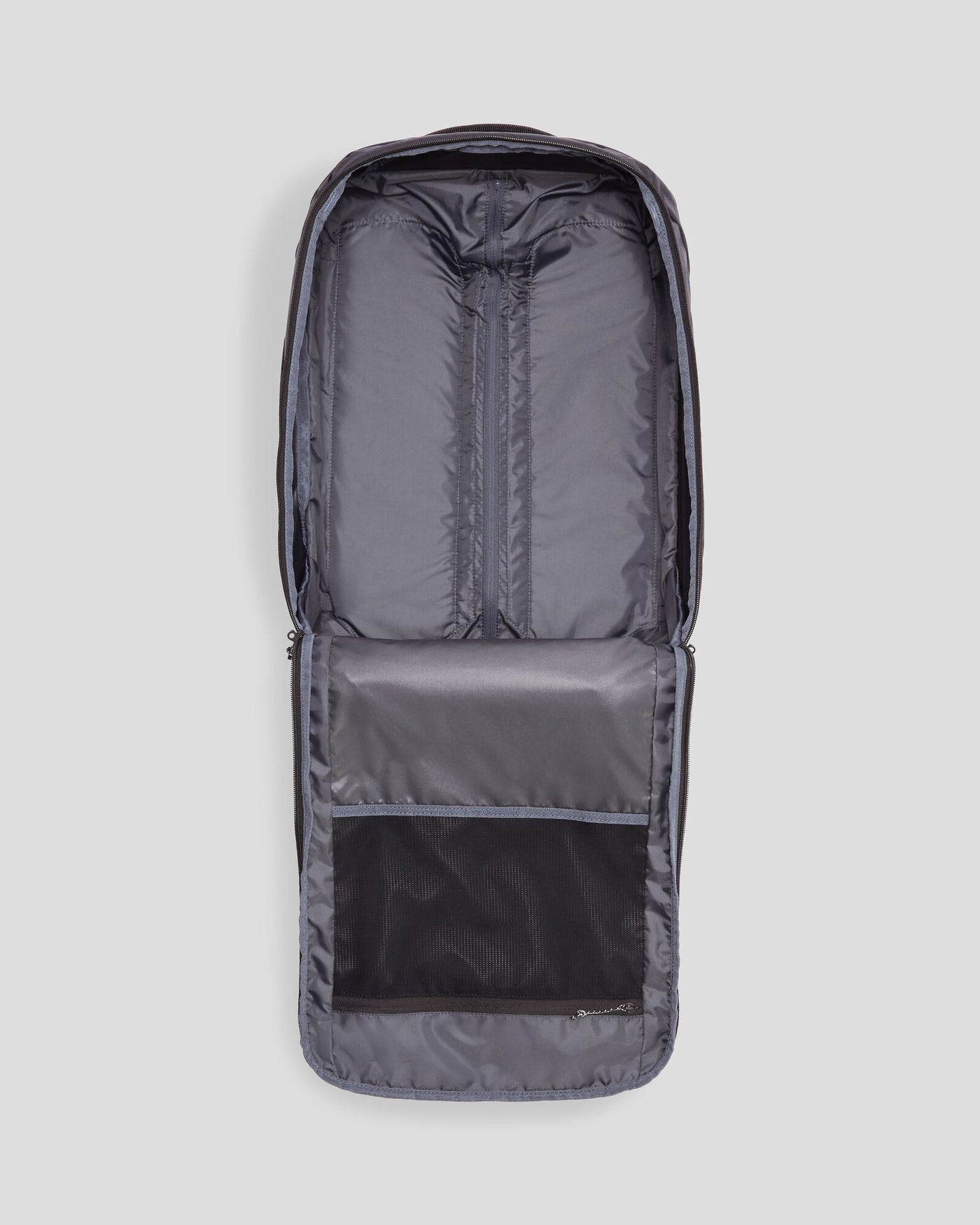 b0792_o4w_feather_flight_carry_on_e_1743630875000