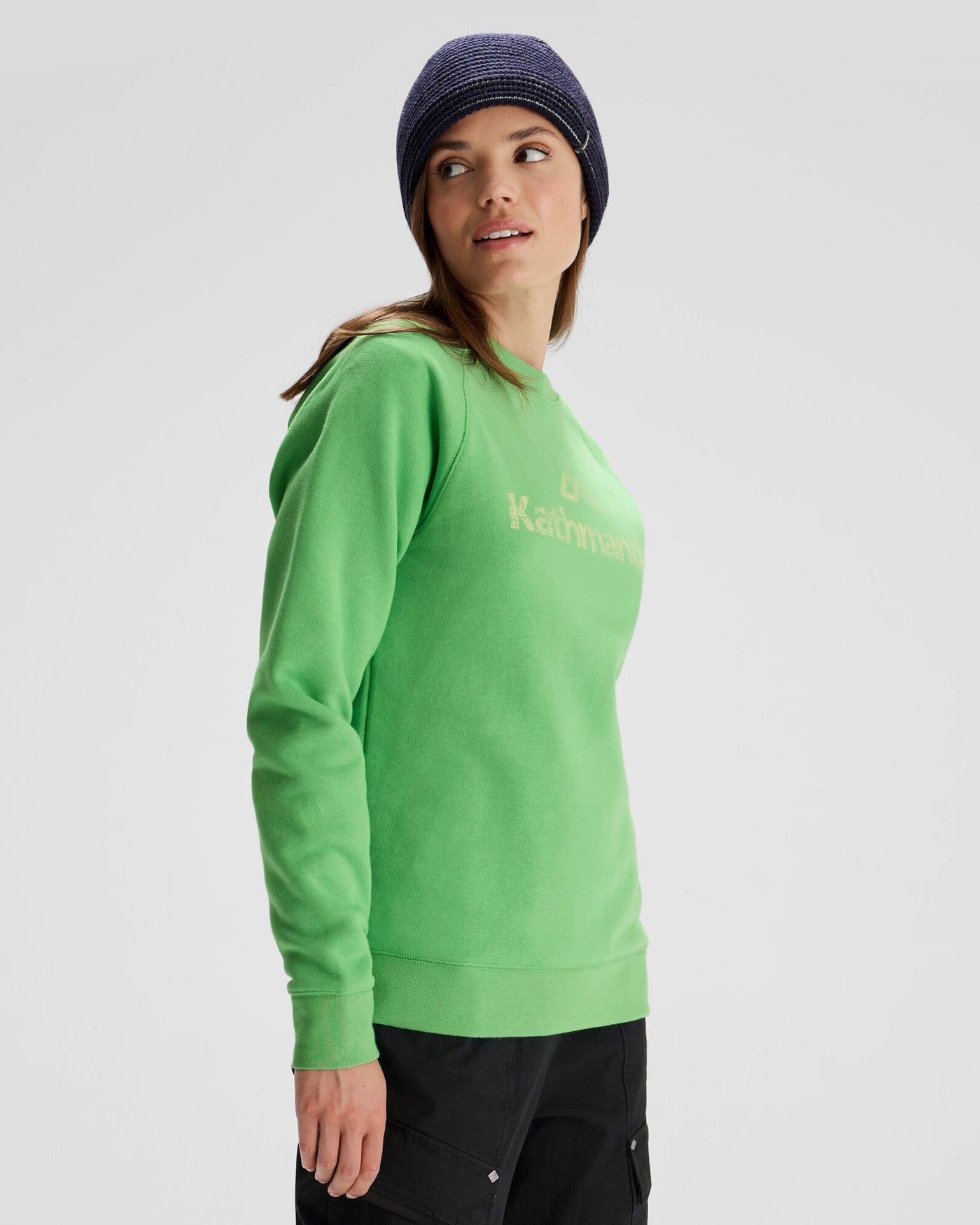 b0806_od7_logo_womens_bb_crew_c_1743632732000