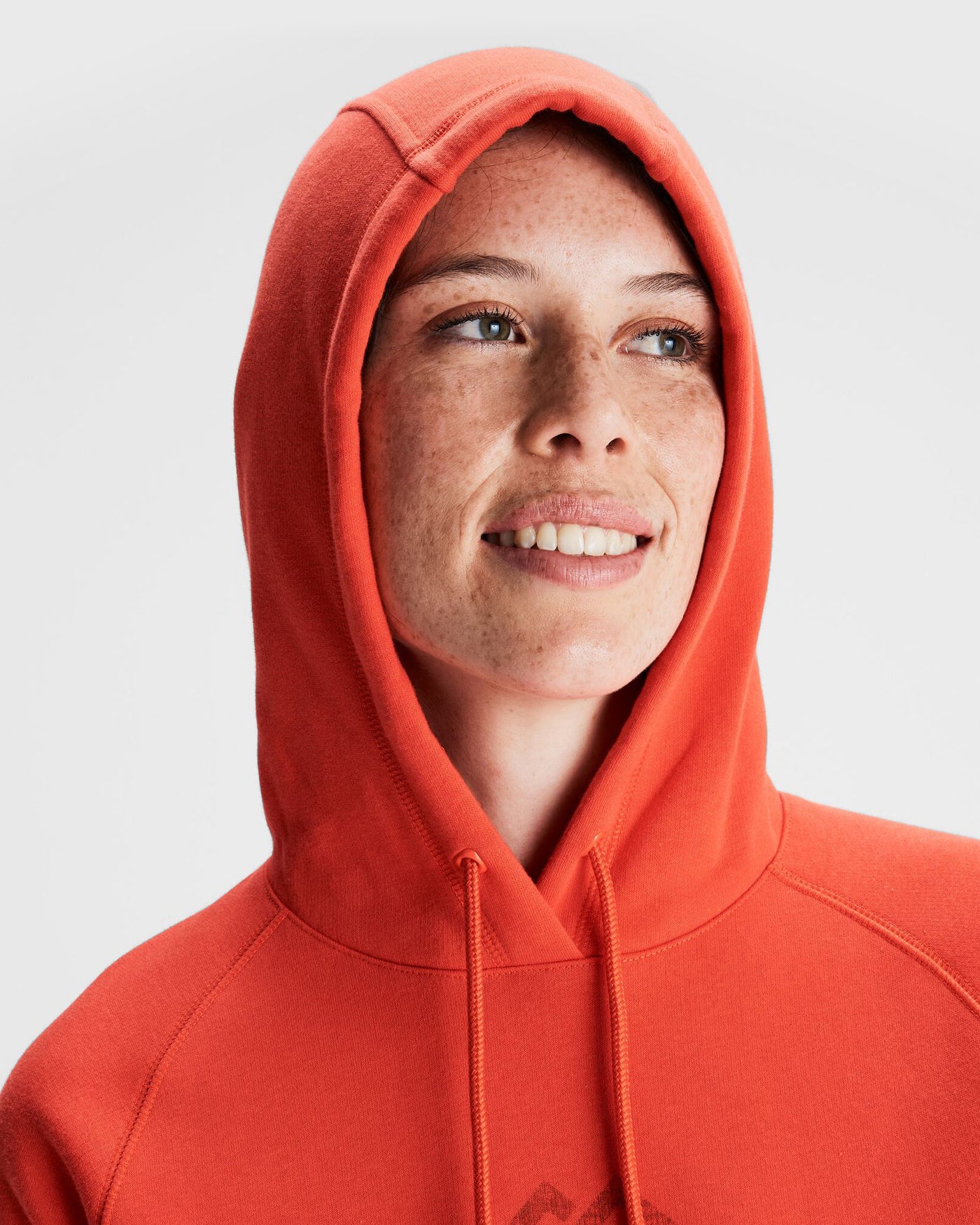 b0846_oi7_logo_womens_bb_hoodie_d_1743632603000