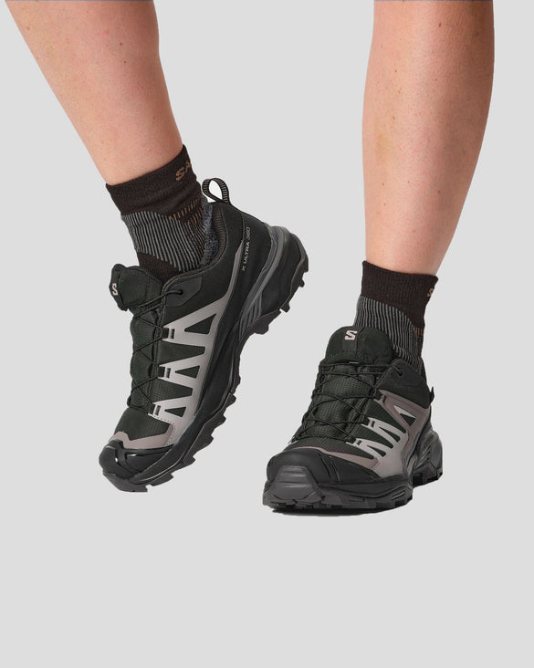 Women's Salomon X Ultra 360 GTX Hiking Shoes Black/Plum Kitten