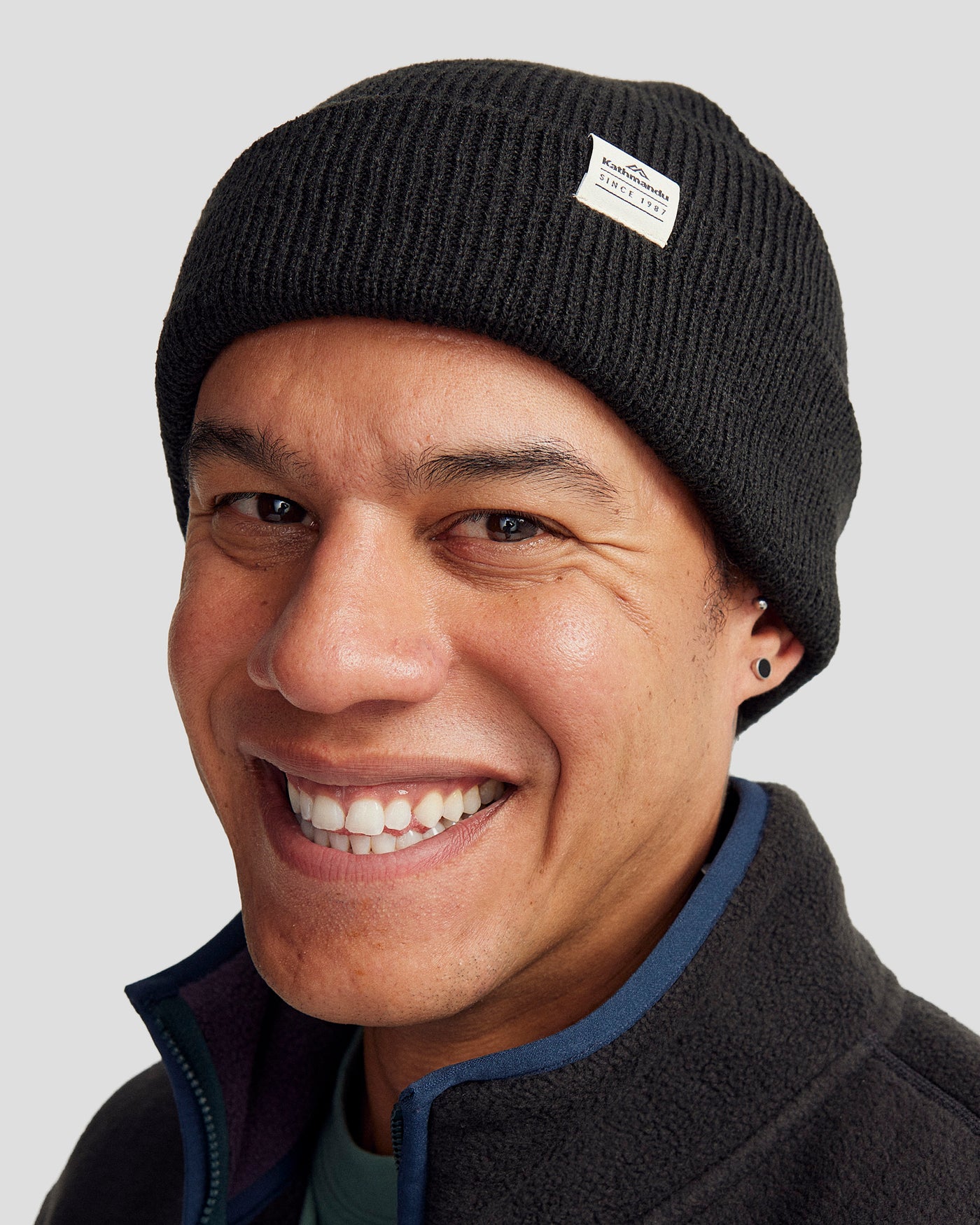 b0945_o4w_fyfe_beanie_v2_b_1743629018000