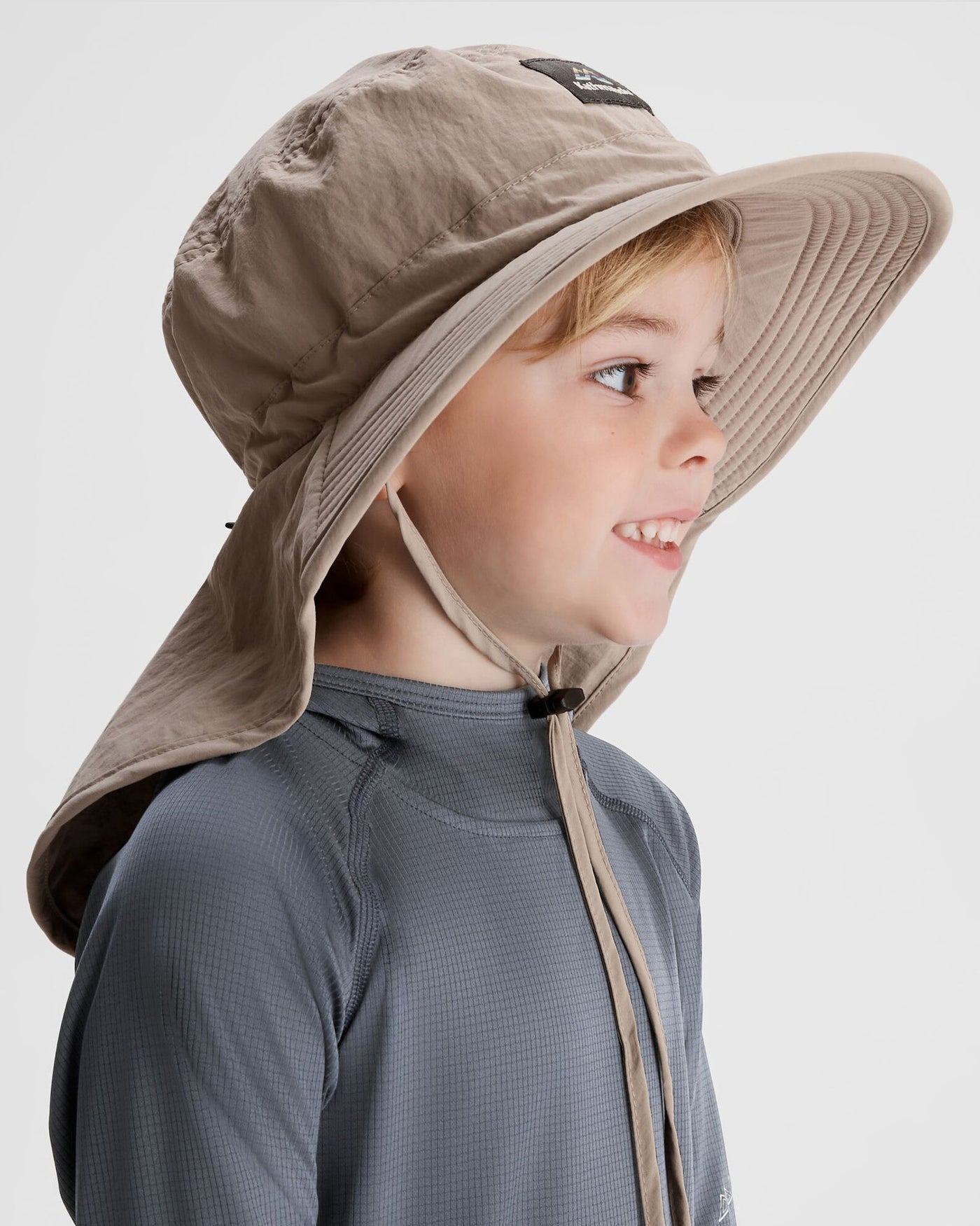 b0983_b88_evry_day_kids_sun_hat_n_d_1743632504000