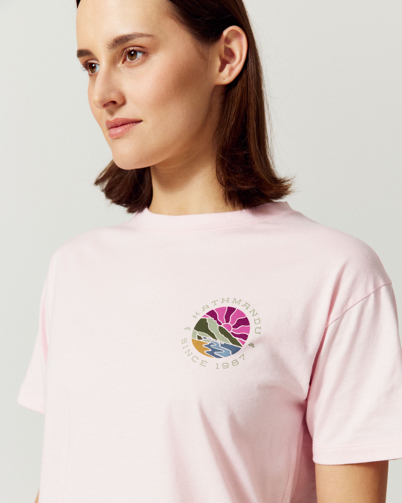 b0994_oyx_womens_sunburst_logo_organic_cotton_short_sleeve_tee_c_1788756646000