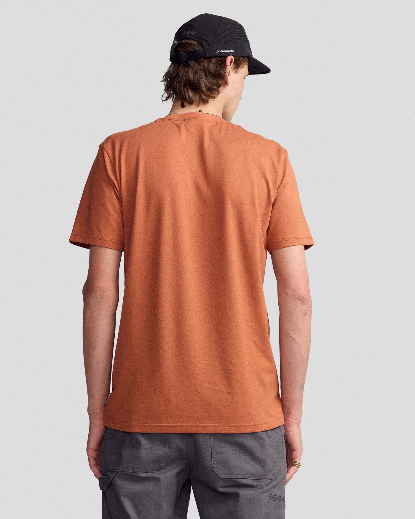b0995_430_mens_70s_logo_organic_cotton_short_sleeve_tee_orange_c_2000x2500_9ccac2e_1760306430000