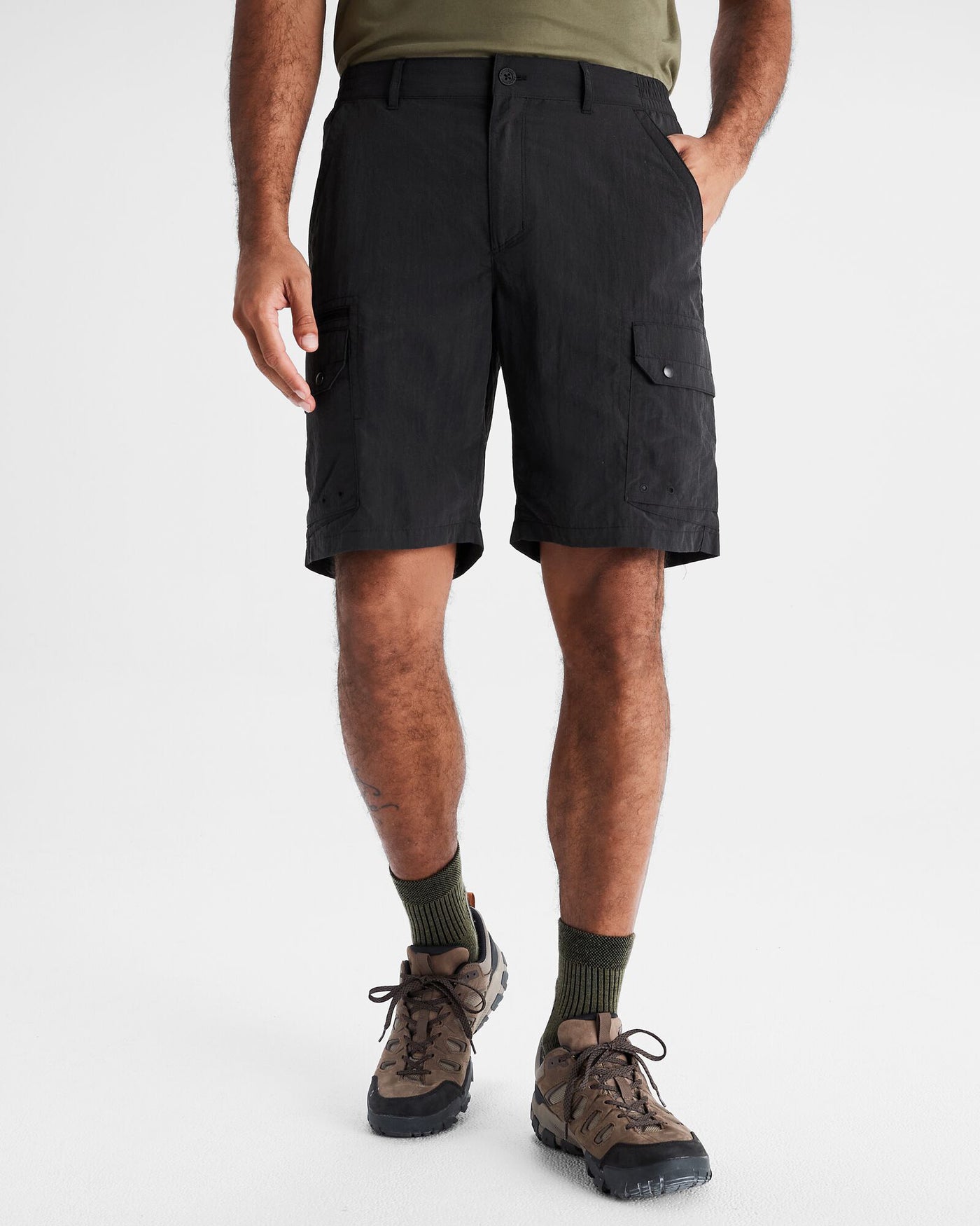 b1022_902_evry_day_mens_cargo_shorts_v2_a_1743632229000