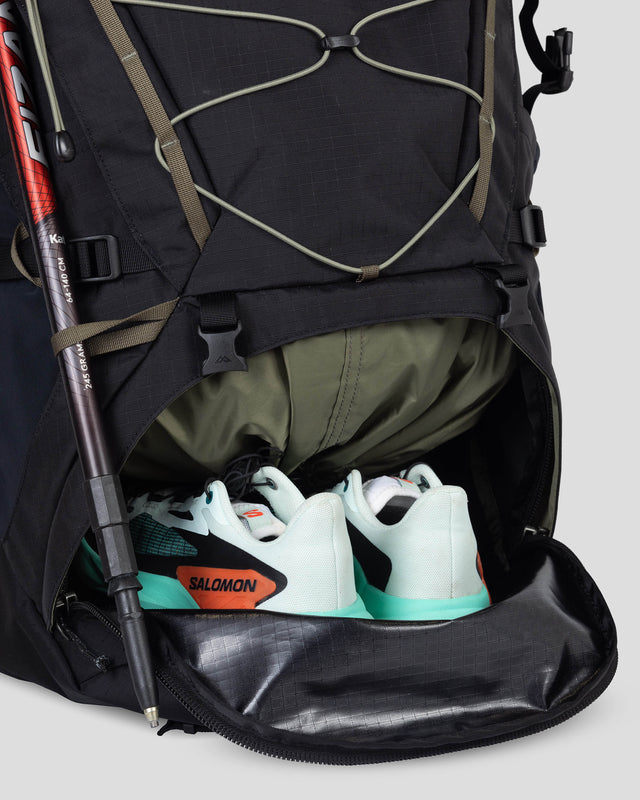 Interloper Pack - 65L - Black Stingray – Kathmandu NZ
