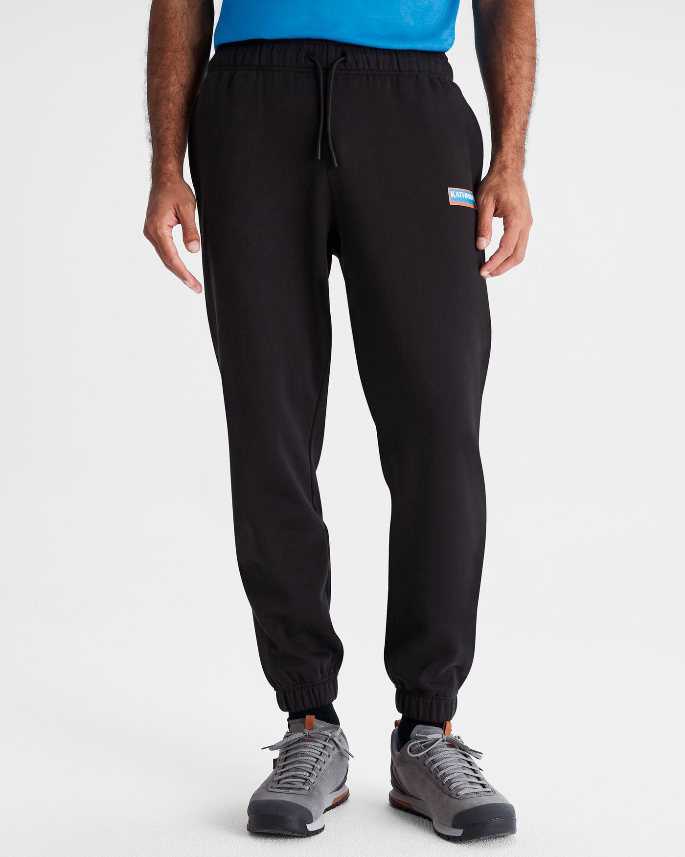 b1073_o4w_heritage_logo_mens_lt_bb_joggers_a_1743632153000