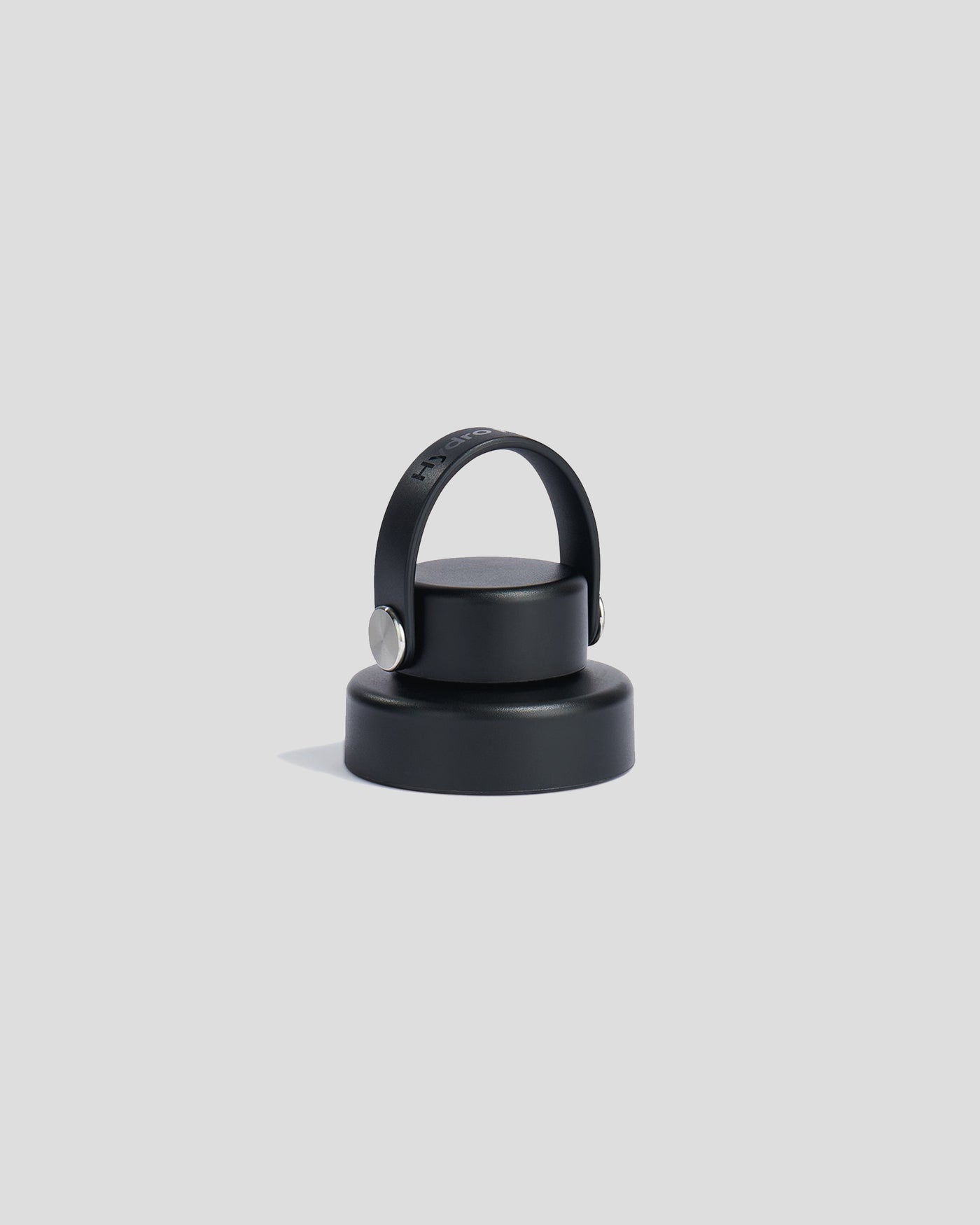 b1272_902_wideflexchugcap_black_angled_a_1784608914000