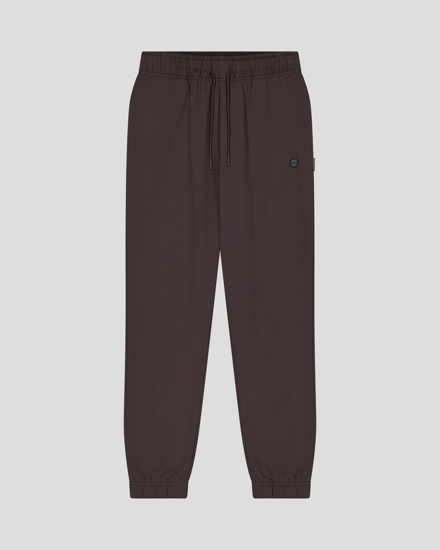 b1394_of9_mens_peak_badge_joggers_e_1744693707000