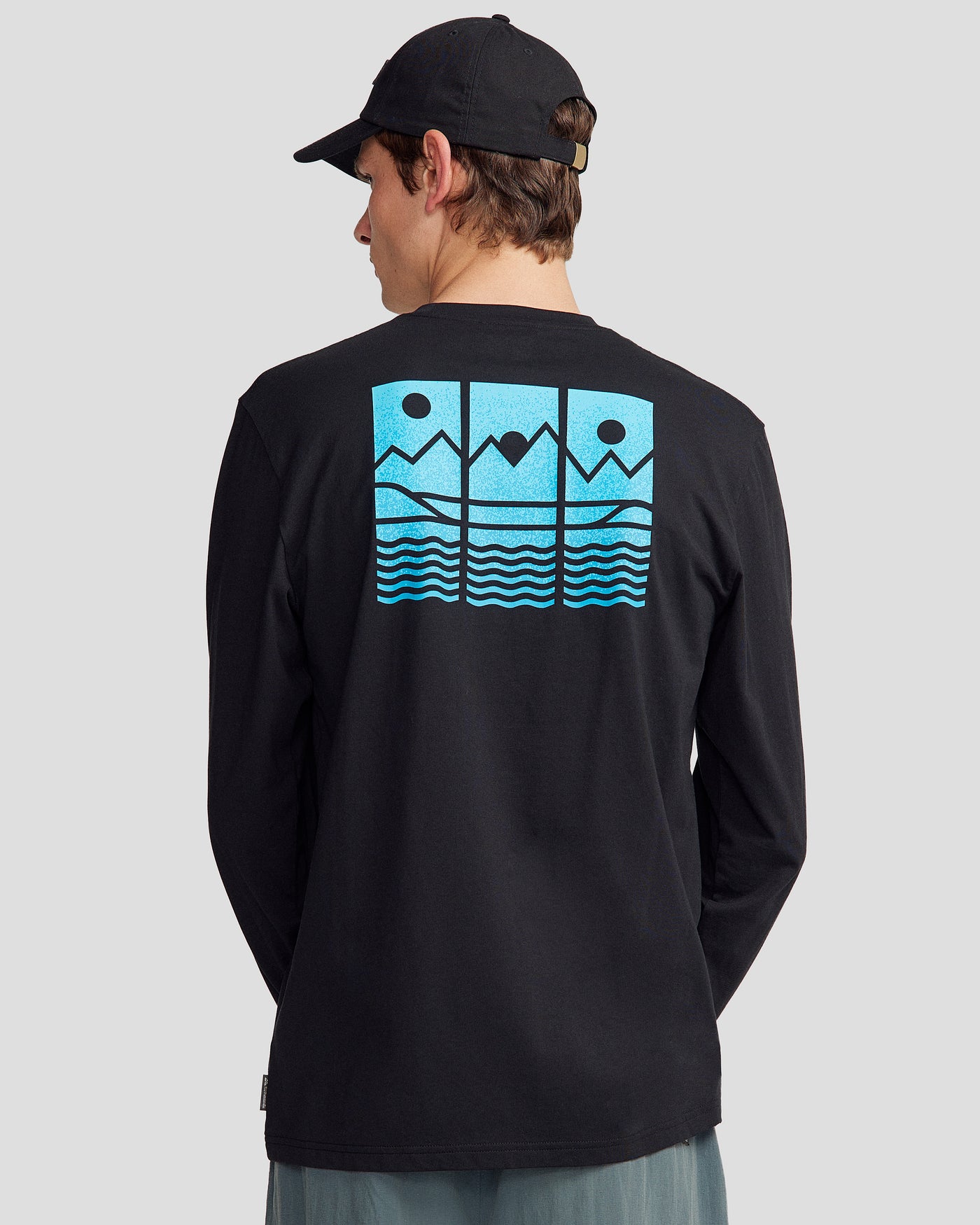 b1396_o4w_mens_mountain_triptych_organic_cotton_long_sleeve_tee_black_m_c_1745458761000