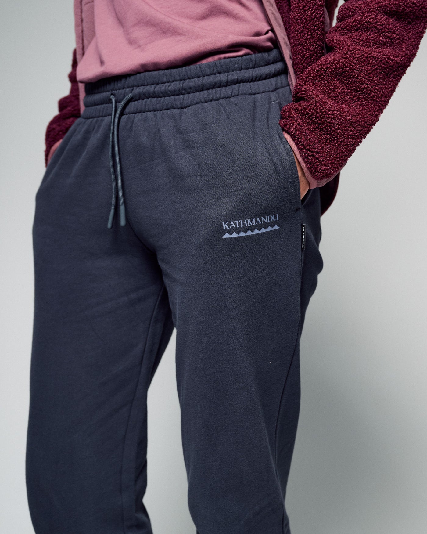 b1448_ofr_womens_heritage_relaxed_jogger_c_1775616833000