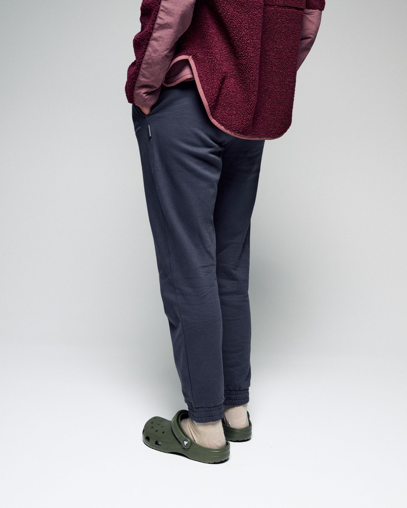 Women's Heritage Logo Slouchy Brushed Joggers - Shale – Kathmandu NZ