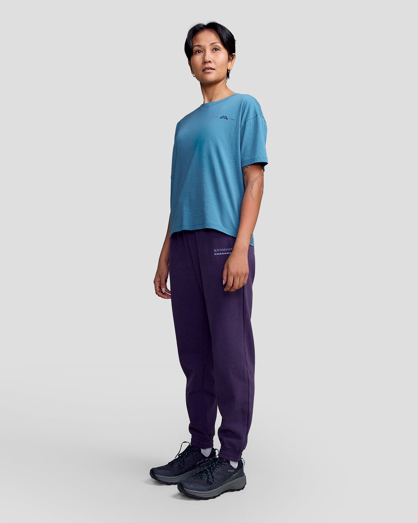 b1448_olk_womens_heritage_relaxed_joggers_purple_m_b_1600x2000_2a2e340_1756934310000