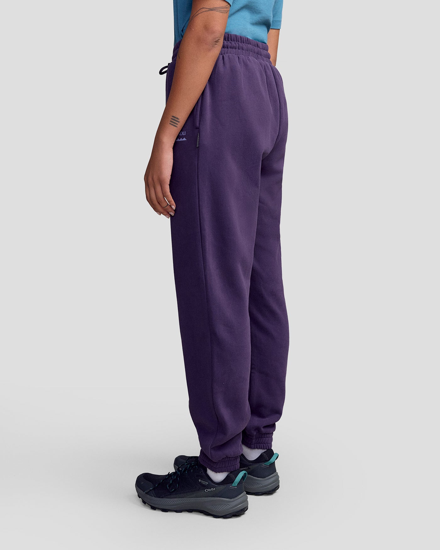 b1448_olk_womens_heritage_relaxed_joggers_purple_m_d_1600x2000_2a2e340_1756934311000