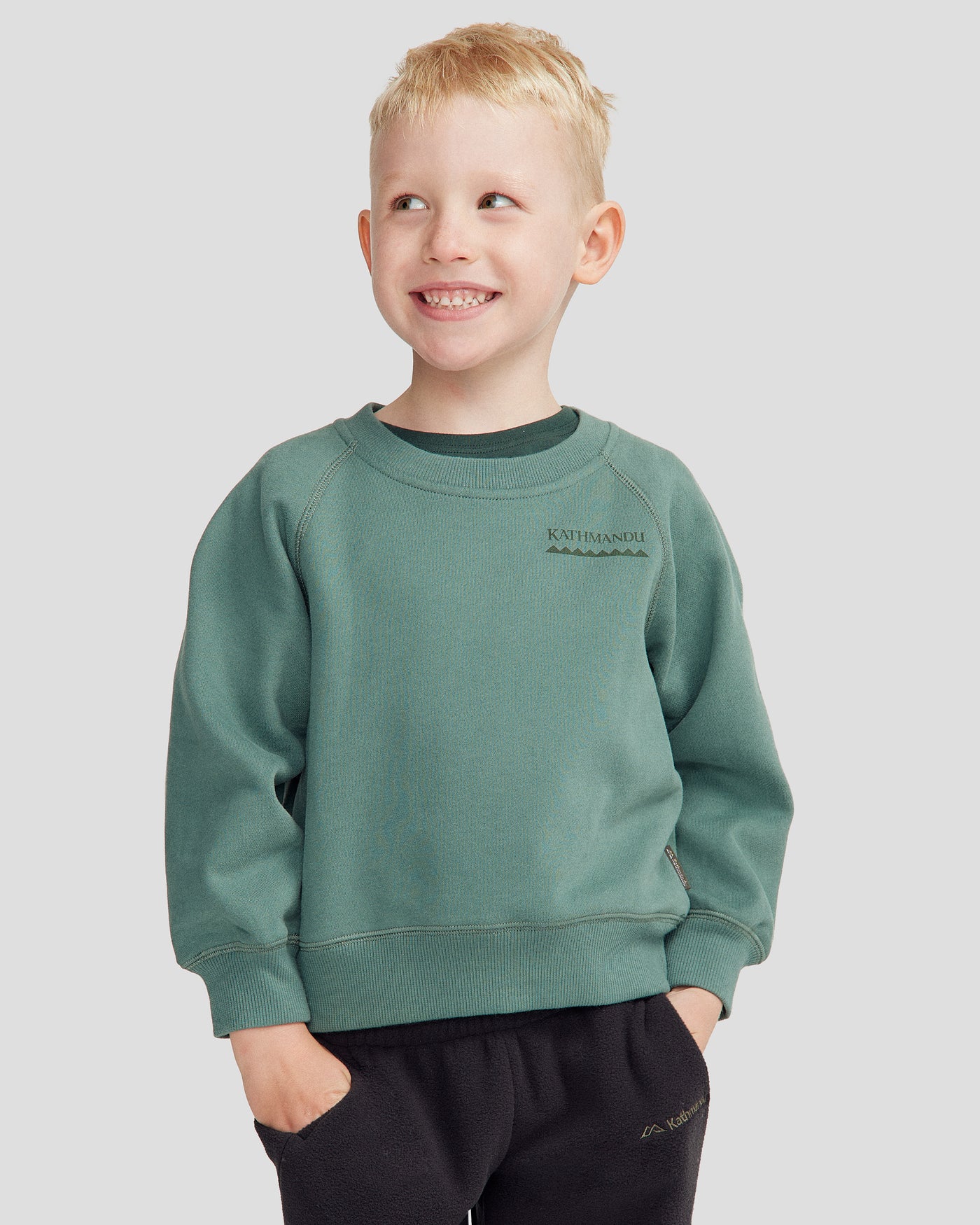 b1452_or5_kids_heritage_crew_a_1744693972000