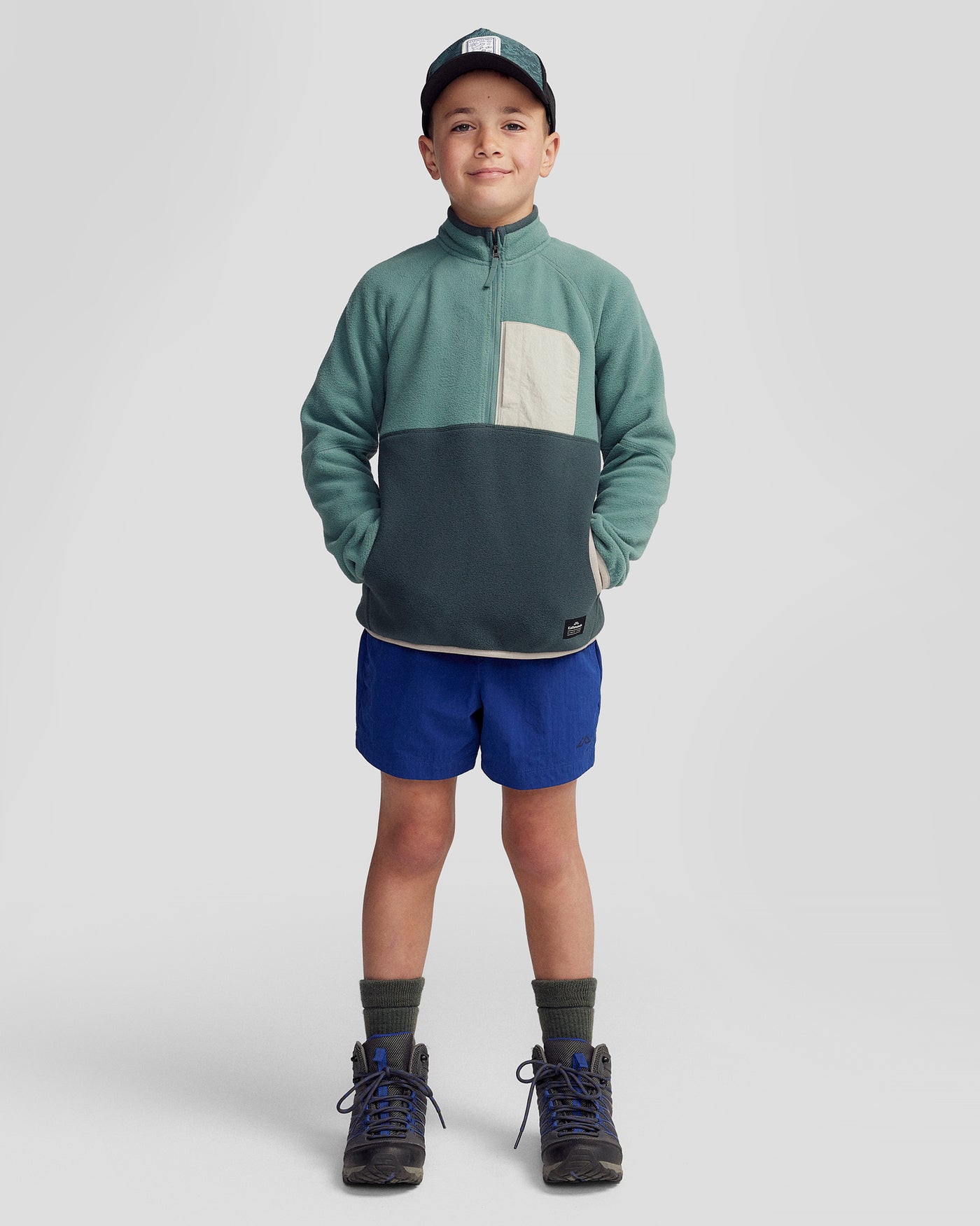 b1497_or5_kids_trailhead_fleece_lt_pullover_green_m_b_1428x1786_ee9045c_1756934297000