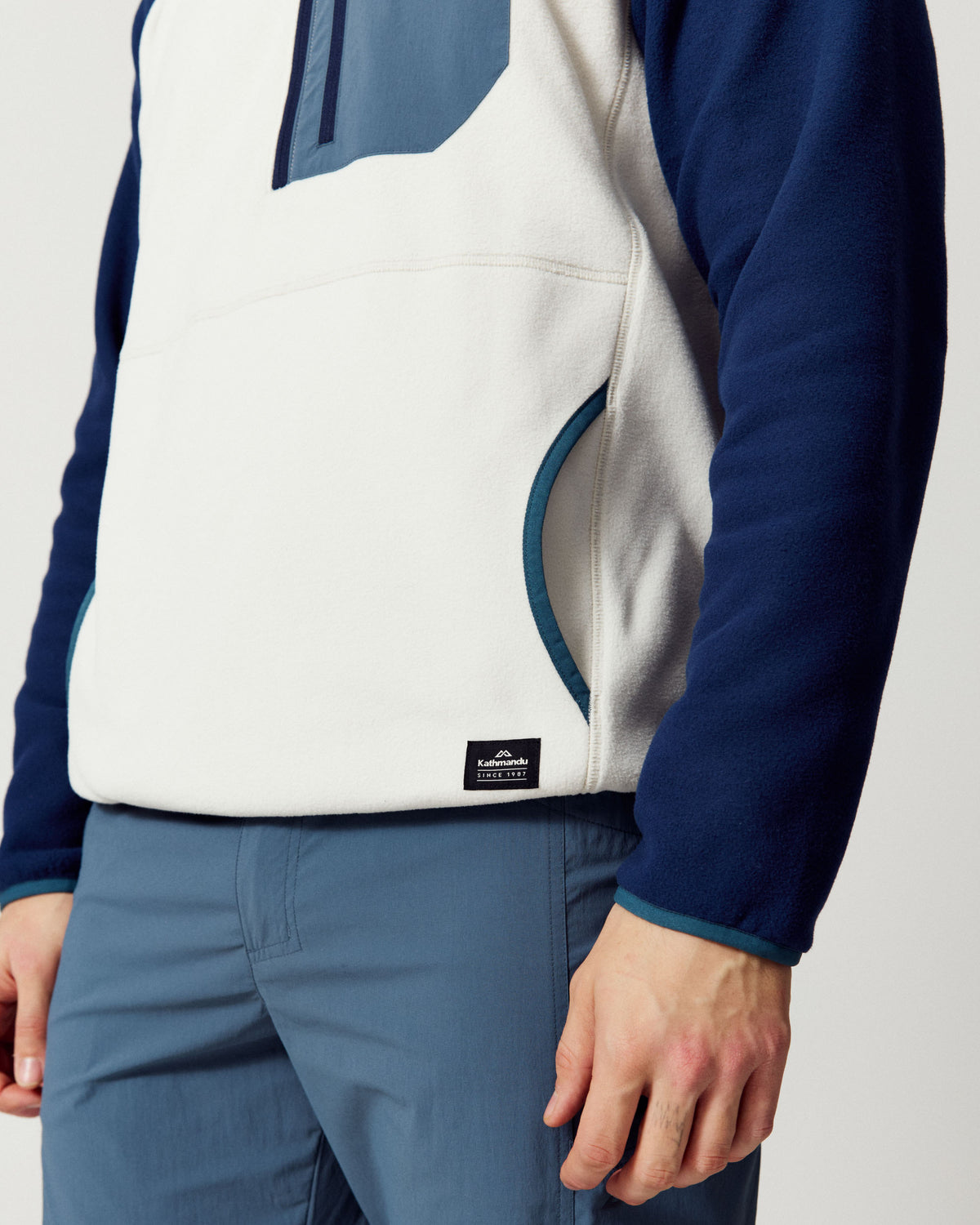 b1513_ozl_mens_trailhead_fleece_lt_pullover_f_1789084181000