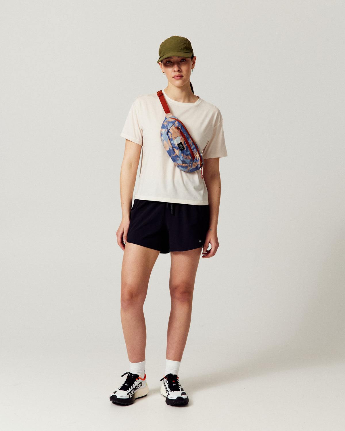 b1541_olb_womns_anytime_short_sleeve_boxy_tee_b_1790025589000