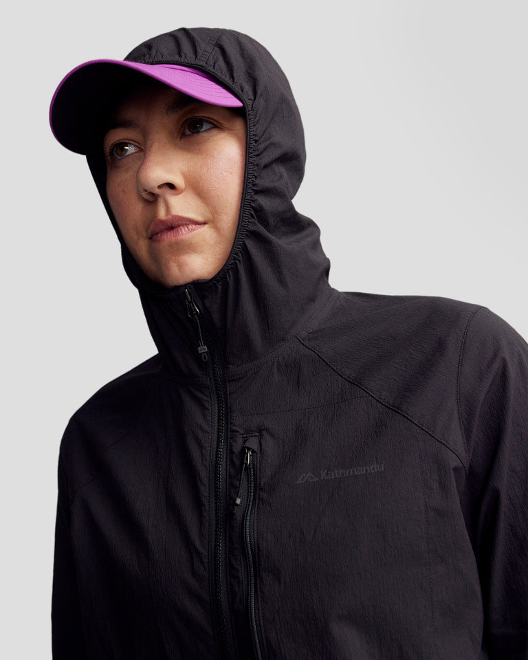 b1550_o4w_womens_trailhead_windbreaker_black_m_e_768x960_26a48a3_1756934251000