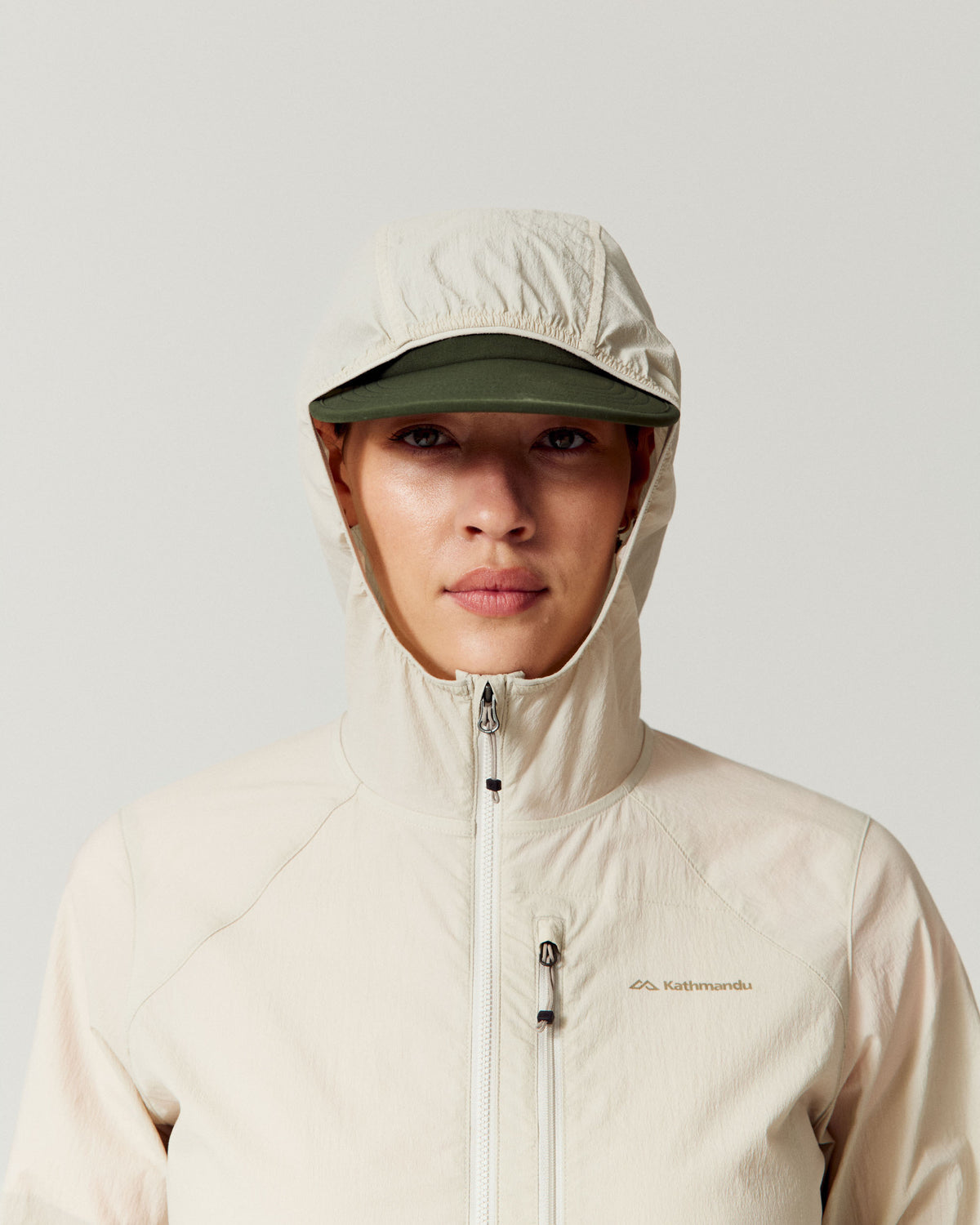 b1550_or8_womens_trailhead_windbreaker_e_1790025584000