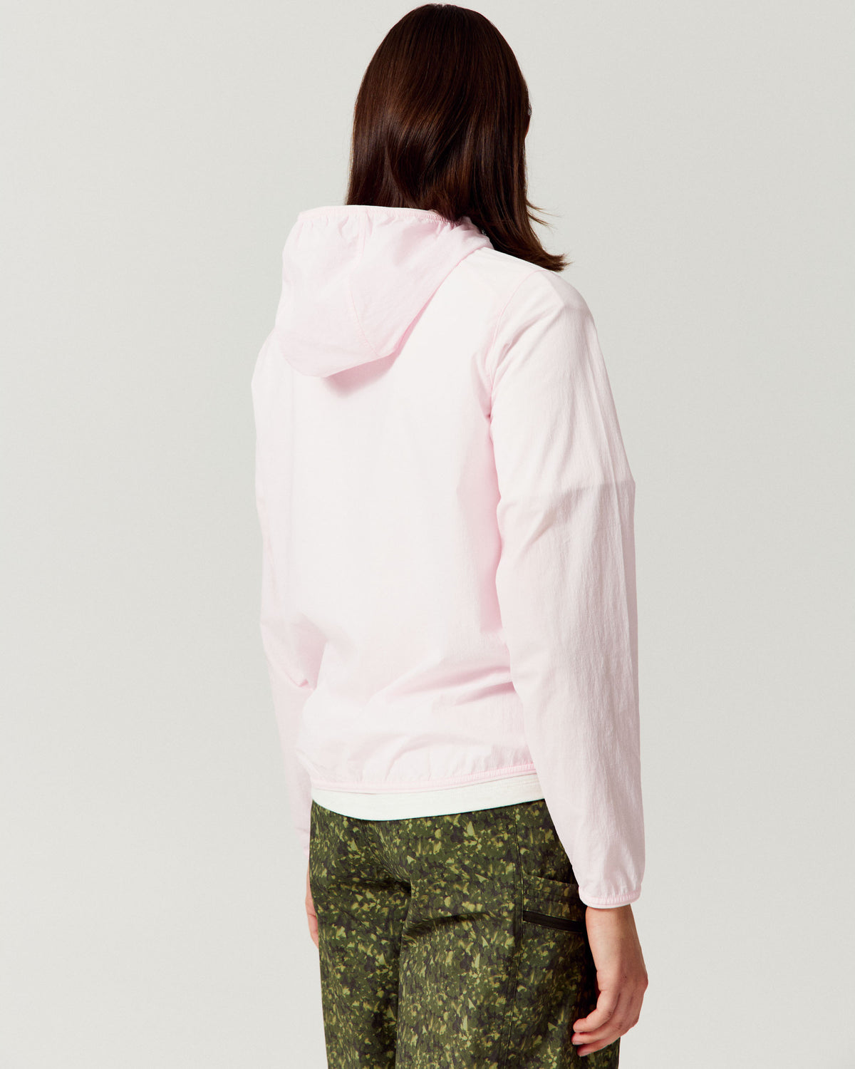 b1550_oyx_womens_trailhead_windbreaker_f_1789692328000